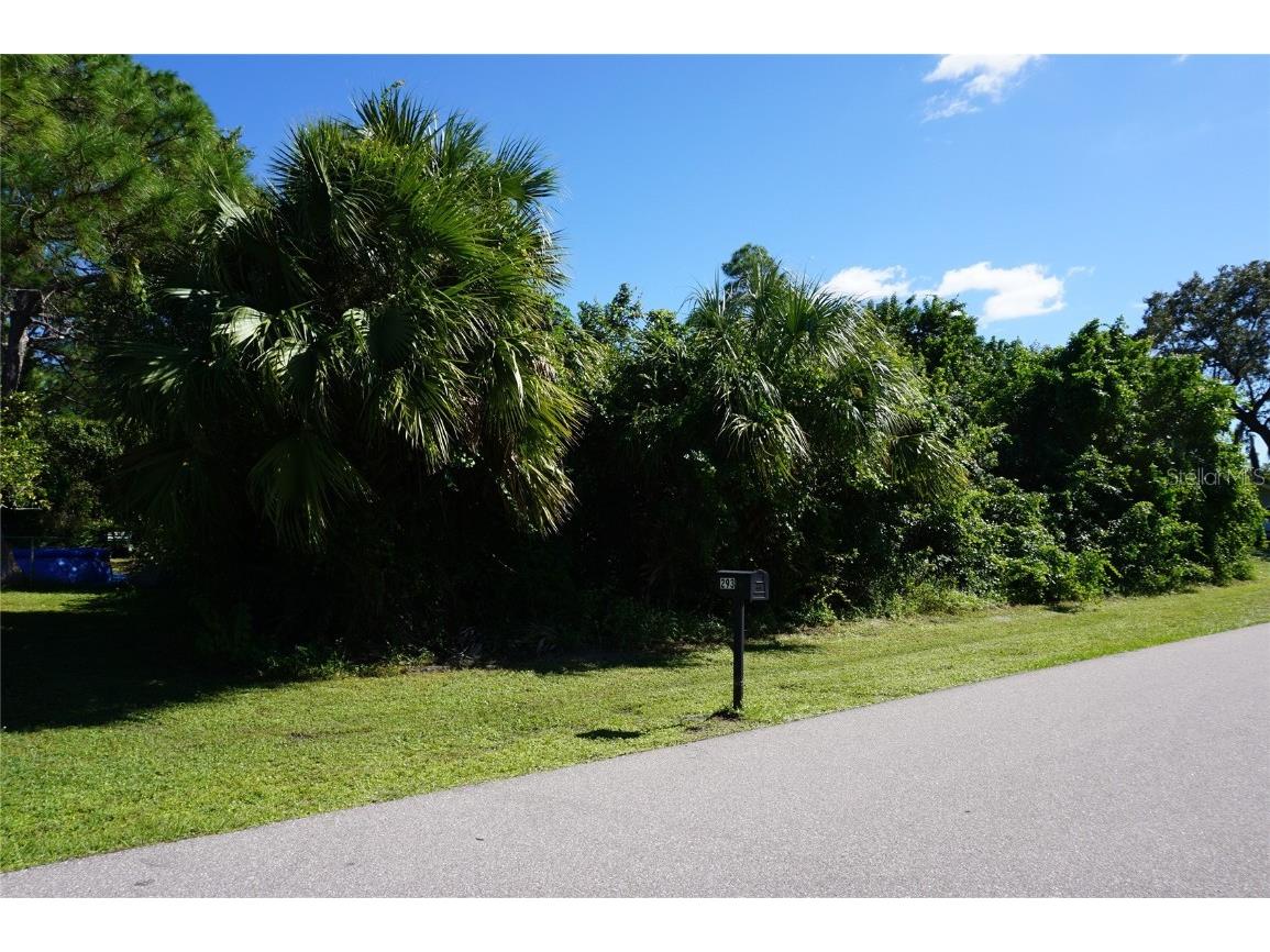 304 Ginger Street Port Charlotte FL 33954 C7451098 image1