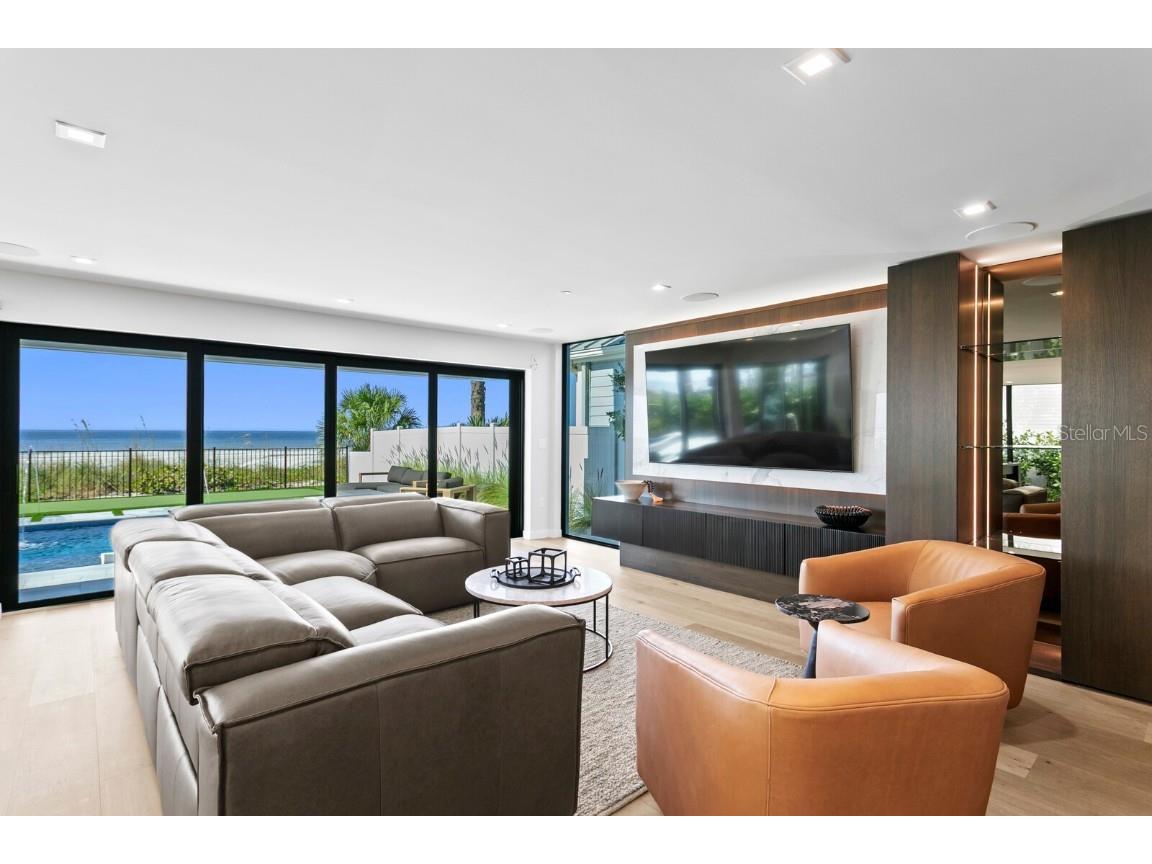 304 Gulf Boulevard Indian Rocks Beach FL 33785 TB8450289 image10