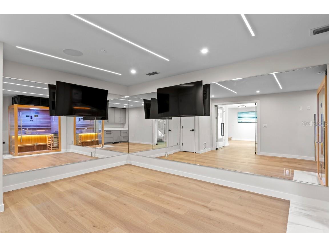 304 Gulf Boulevard Indian Rocks Beach FL 33785 TB8450289 image15