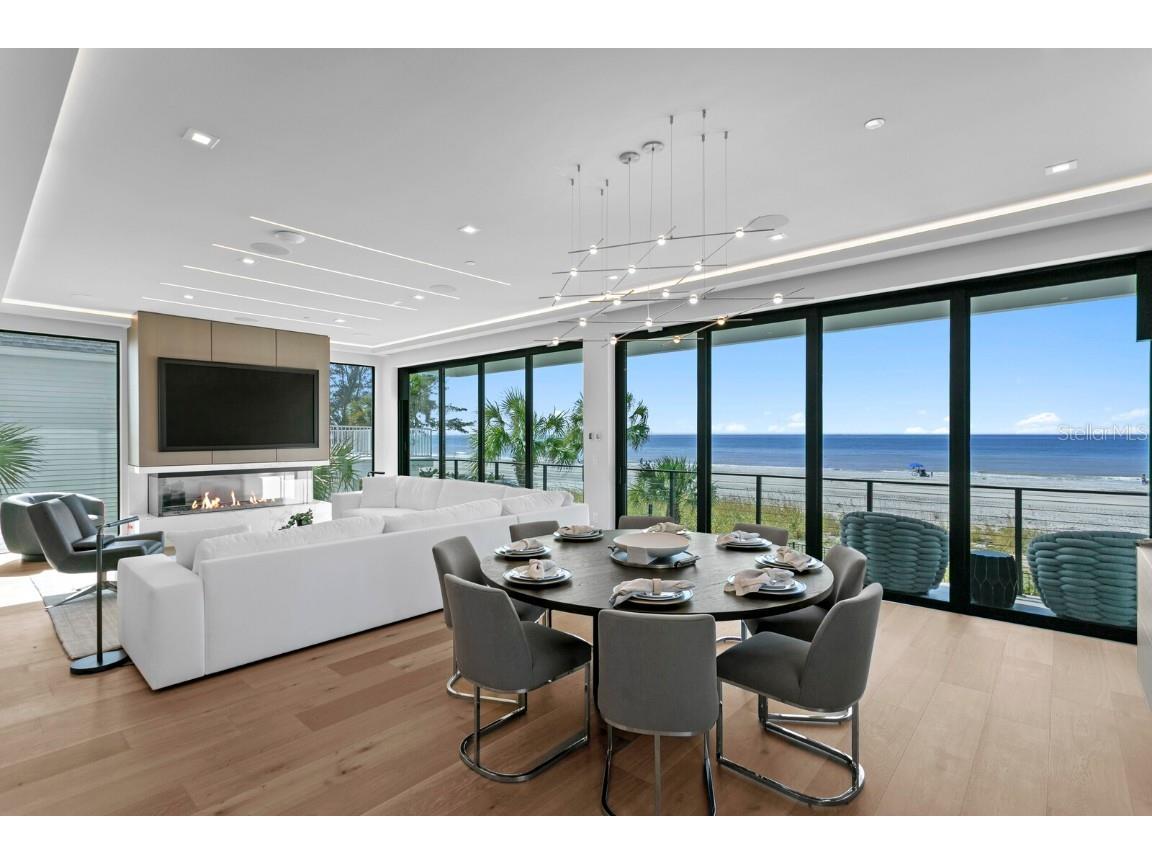 304 Gulf Boulevard Indian Rocks Beach FL 33785 TB8450289 image24