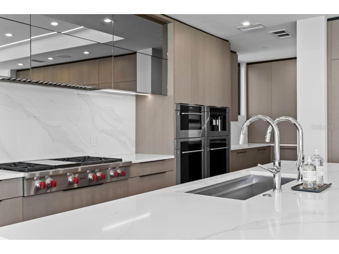 304 Gulf Boulevard Indian Rocks Beach FL 33785 TB8450289 image31