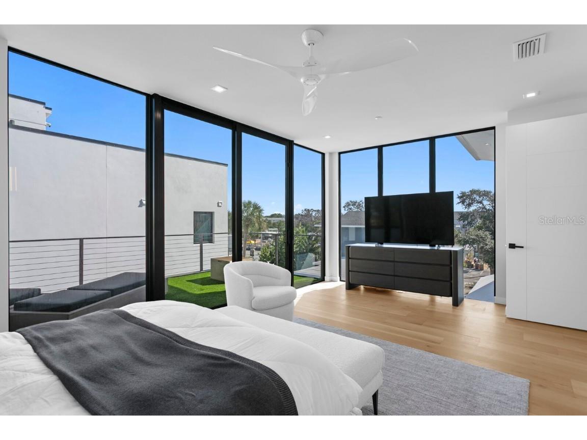 304 Gulf Boulevard Indian Rocks Beach FL 33785 TB8450289 image59