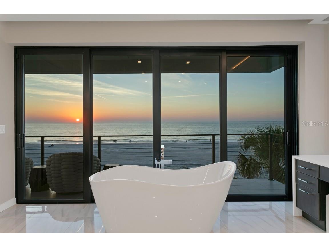 304 Gulf Boulevard Indian Rocks Beach FL 33785 TB8450289 image92