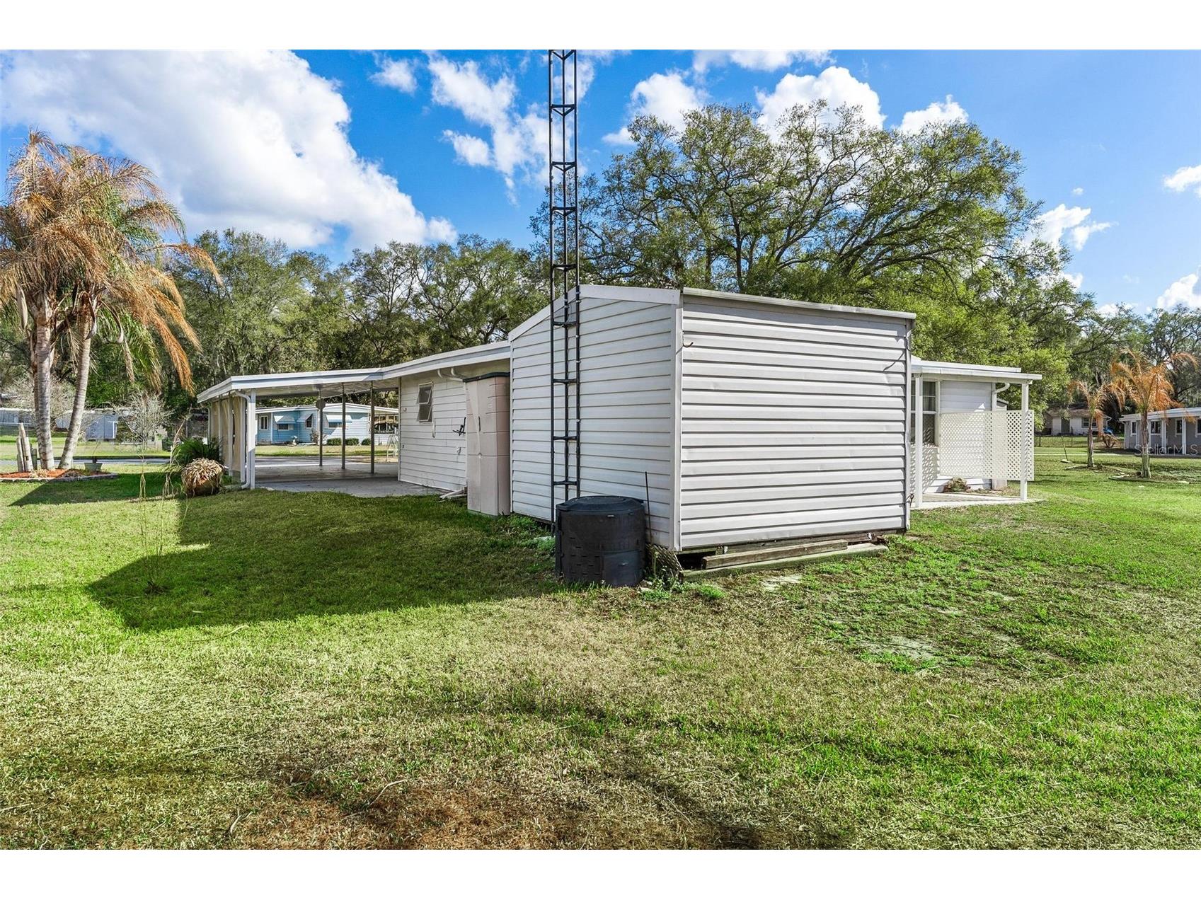304 Ivanhoe Circle Lady Lake FL 32159 G5108873 image40