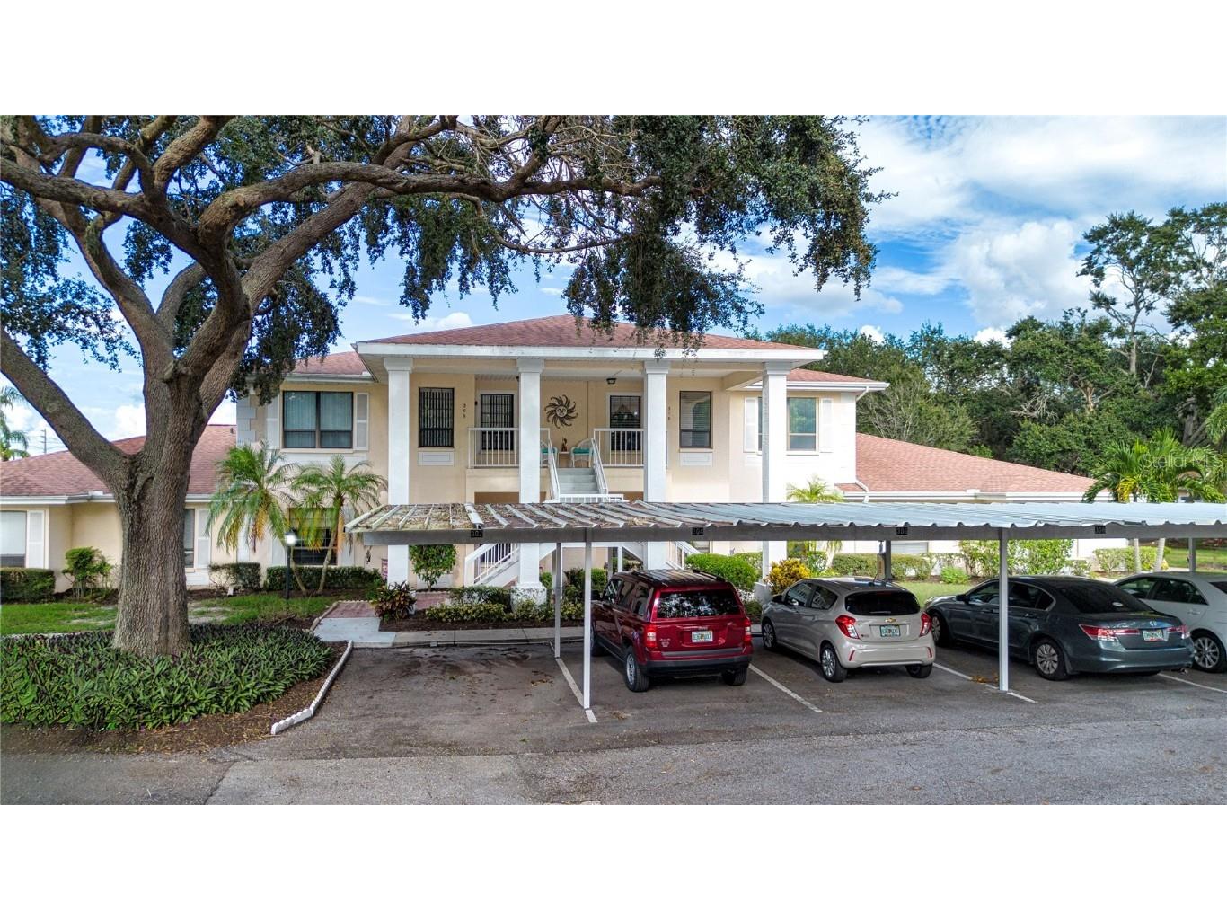 304 Kelsey Way #2 Sun City Center FL 33573 TB8309758 image1