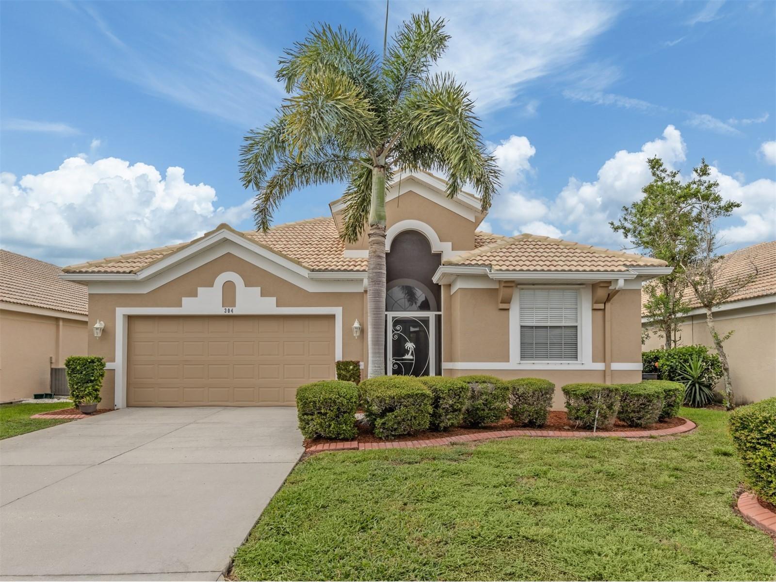 304 Langholm Drive Venice FL 34293 N6144528 image1