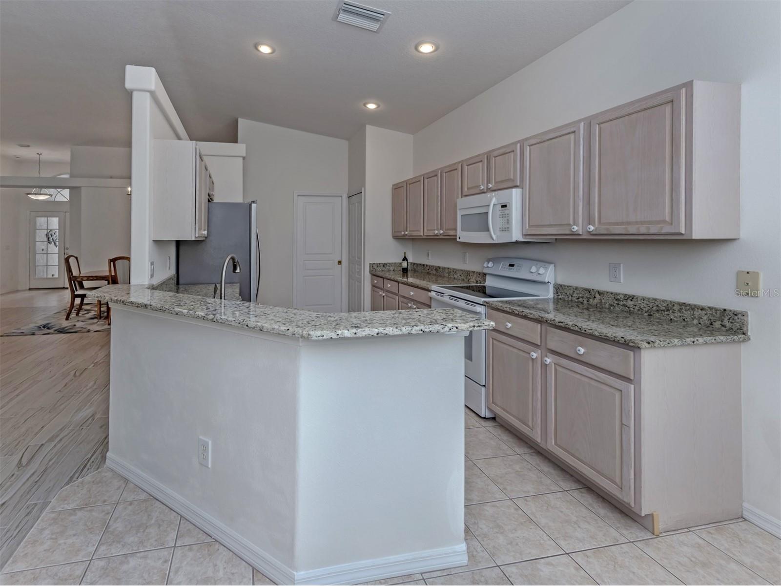 304 Langholm Drive Venice FL 34293 N6144528 image6