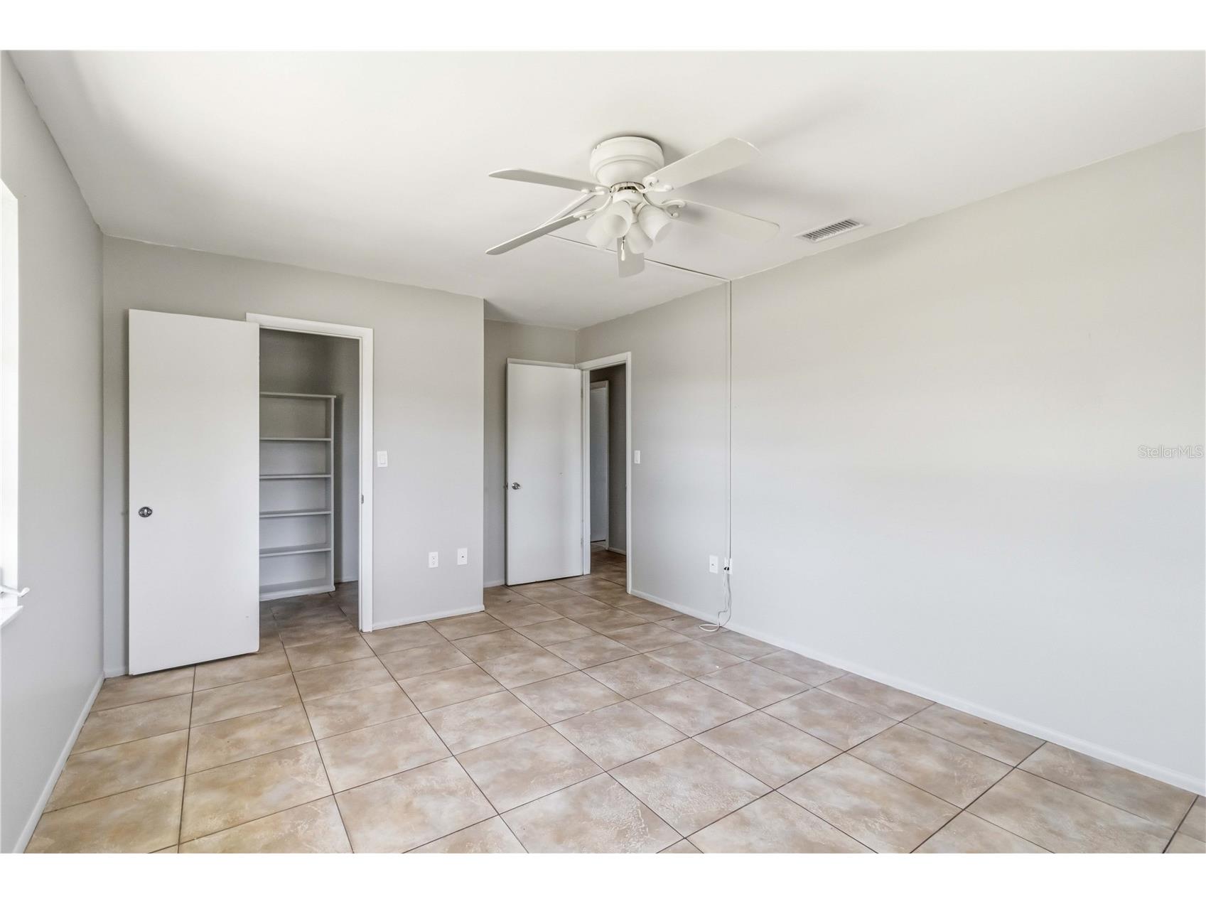 304 Lantana Avenue Sarasota FL 34243 A4691054 image16