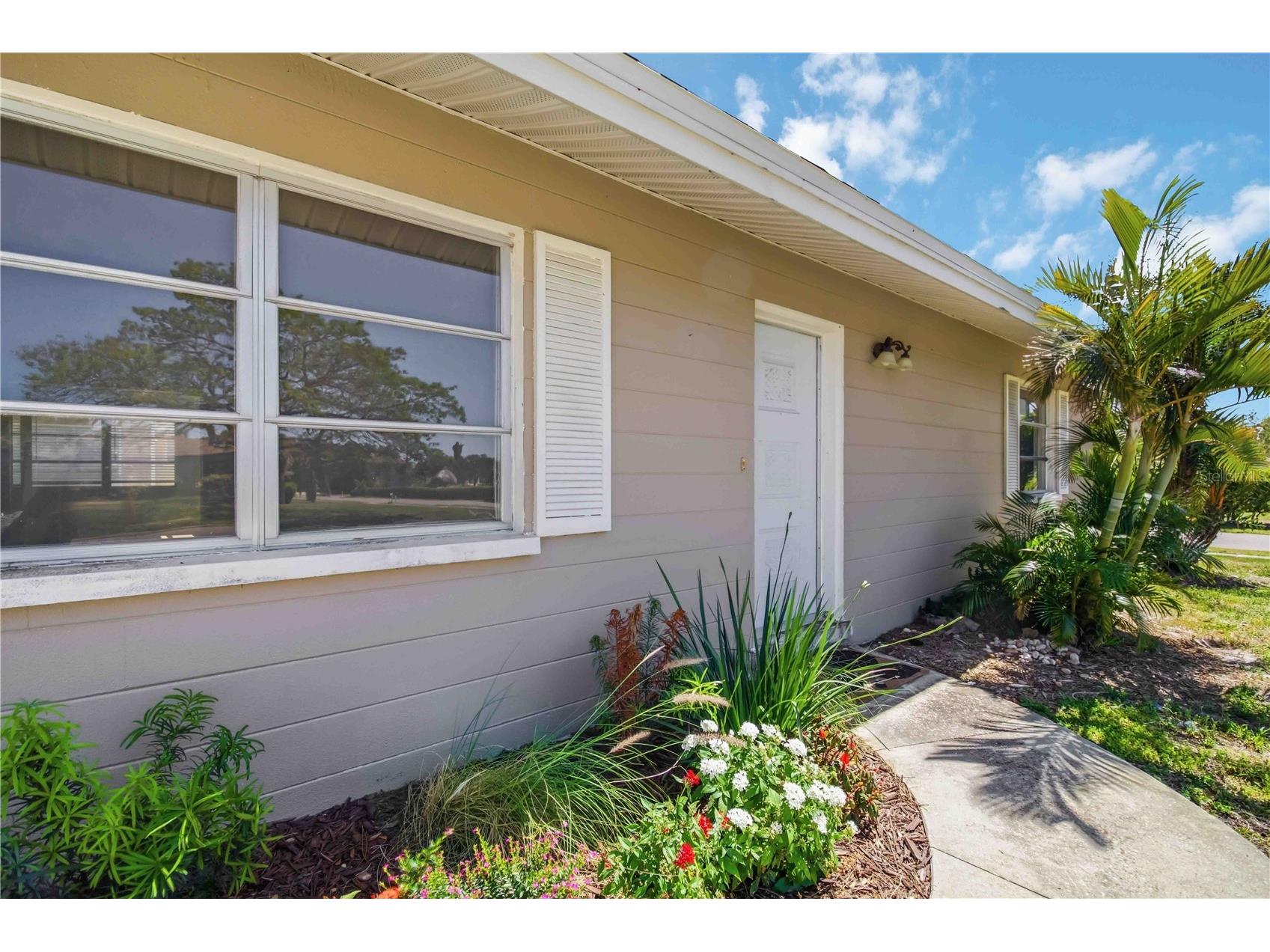 304 Lantana Avenue Sarasota FL 34243 A4691054 image3