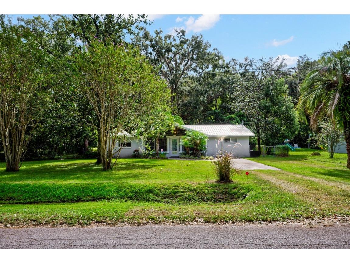 304 Lincoln Avenue Brooksville FL 34604 W7879470 image3