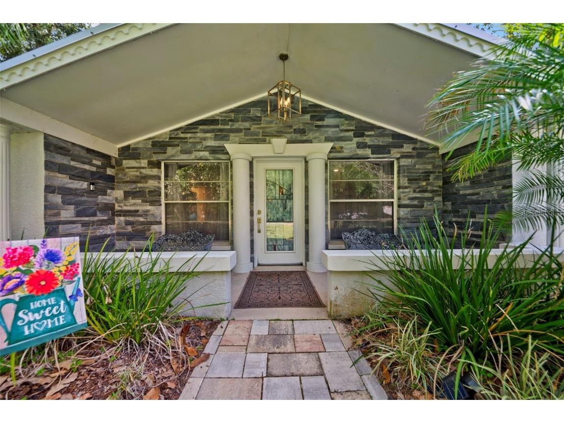 304 Lincoln Avenue Brooksville FL 34604 W7879470 image8