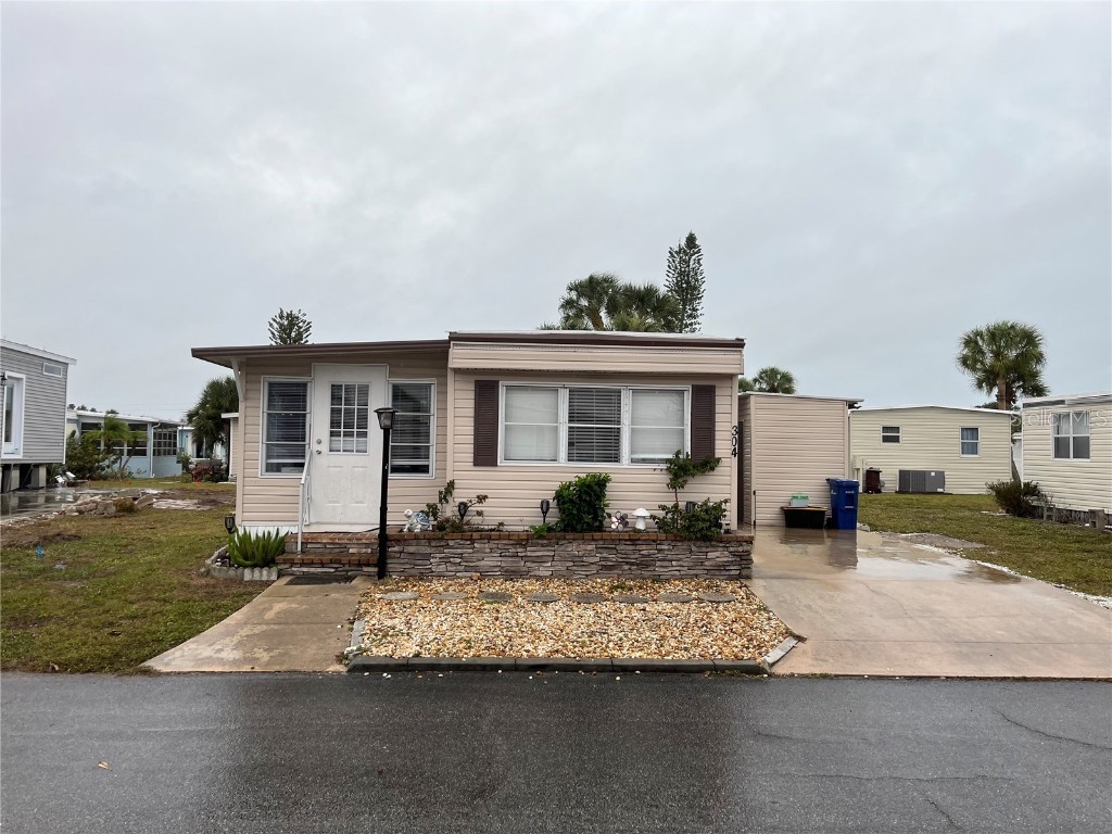 304 Mantua Drive Venice FL 34285 N6130008 image1