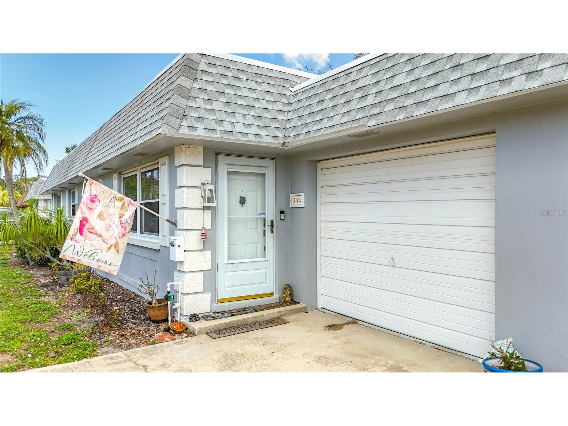 304 Mindy Drive Largo FL 33771 TB8485078 image1