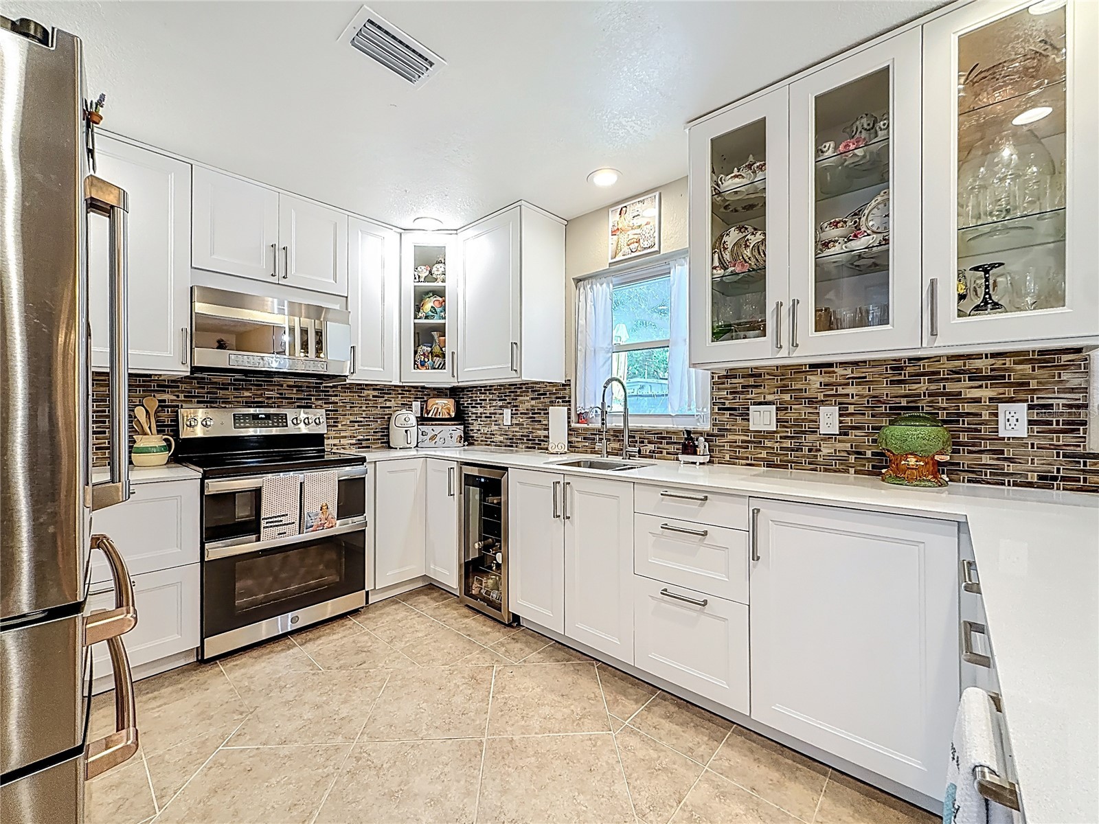 304 Mindy Drive Largo FL 33771 TB8485078 image12