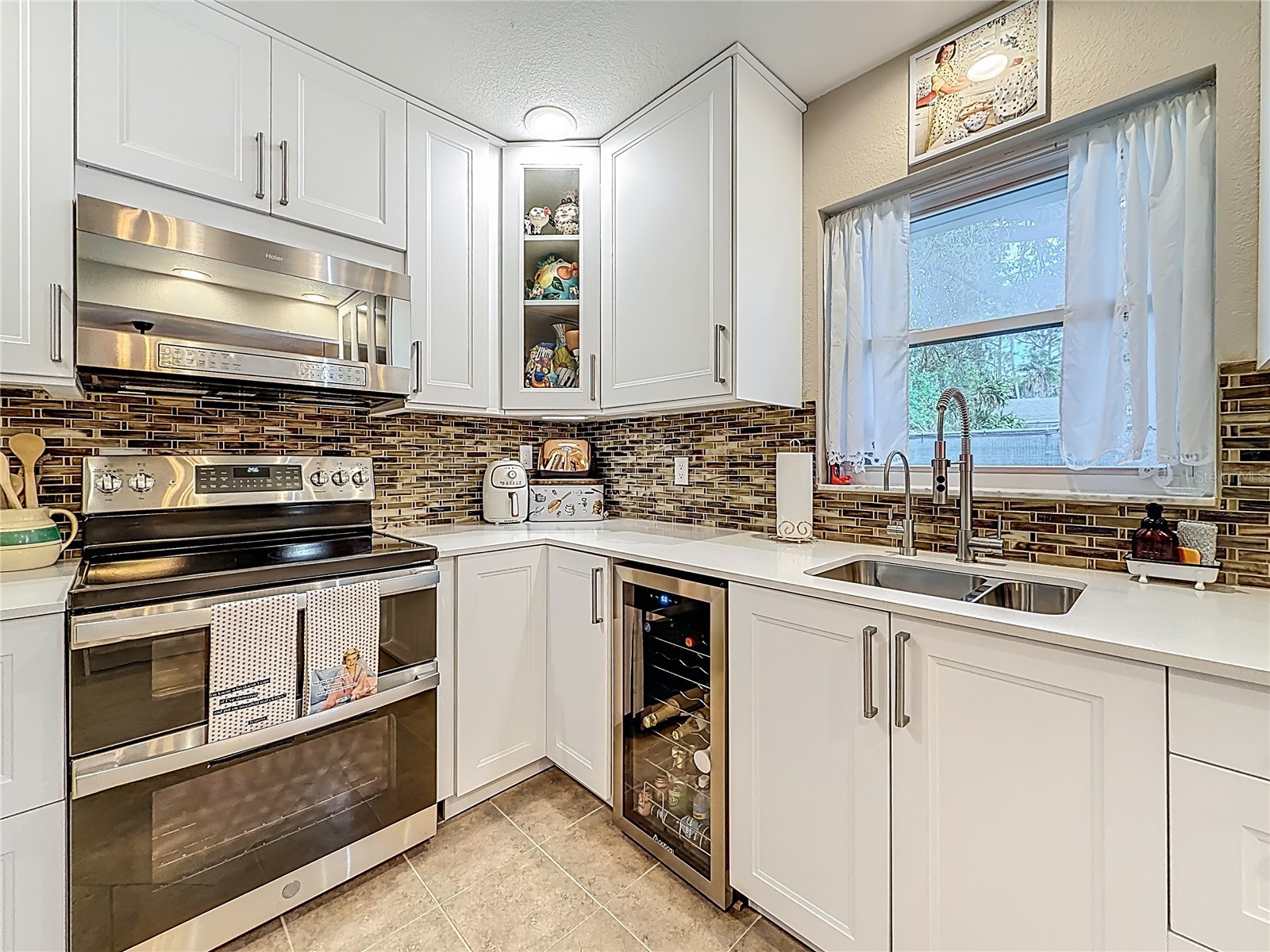 304 Mindy Drive Largo FL 33771 TB8485078 image13