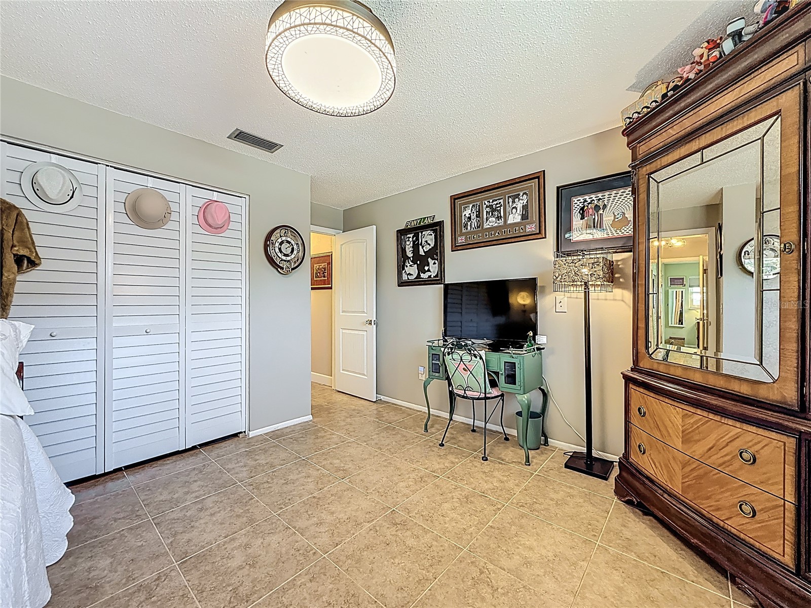 304 Mindy Drive Largo FL 33771 TB8485078 image27