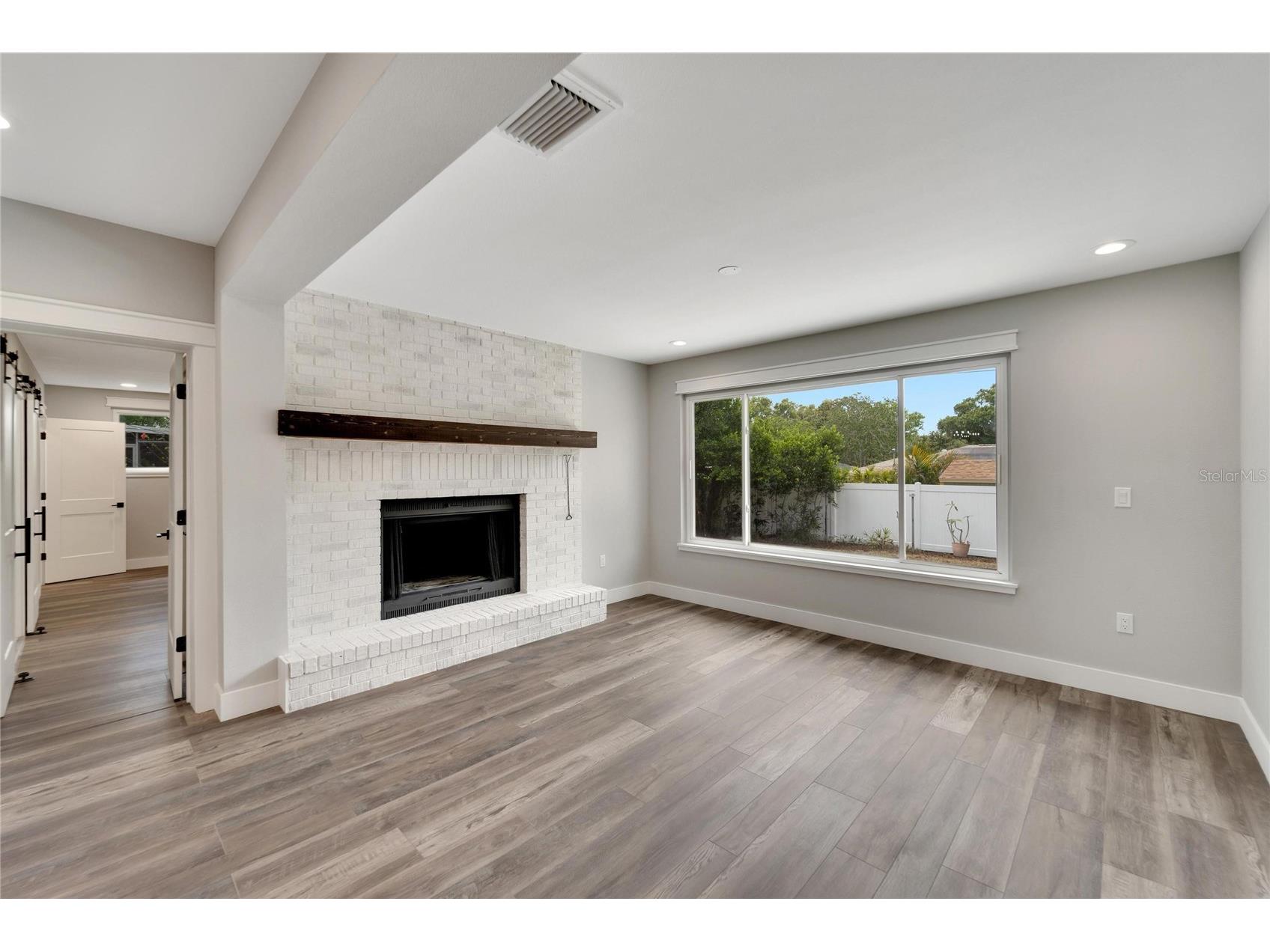 304 Orangewood Avenue Clearwater FL 33755 TB8508805 image17