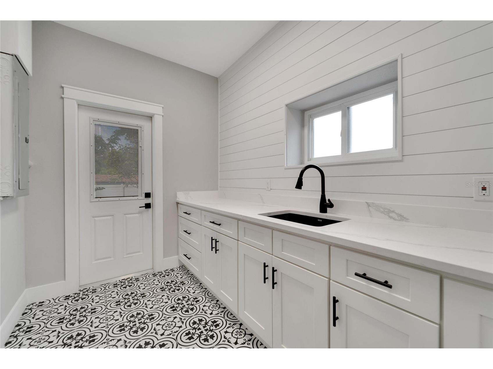 304 Orangewood Avenue Clearwater FL 33755 TB8508805 image21