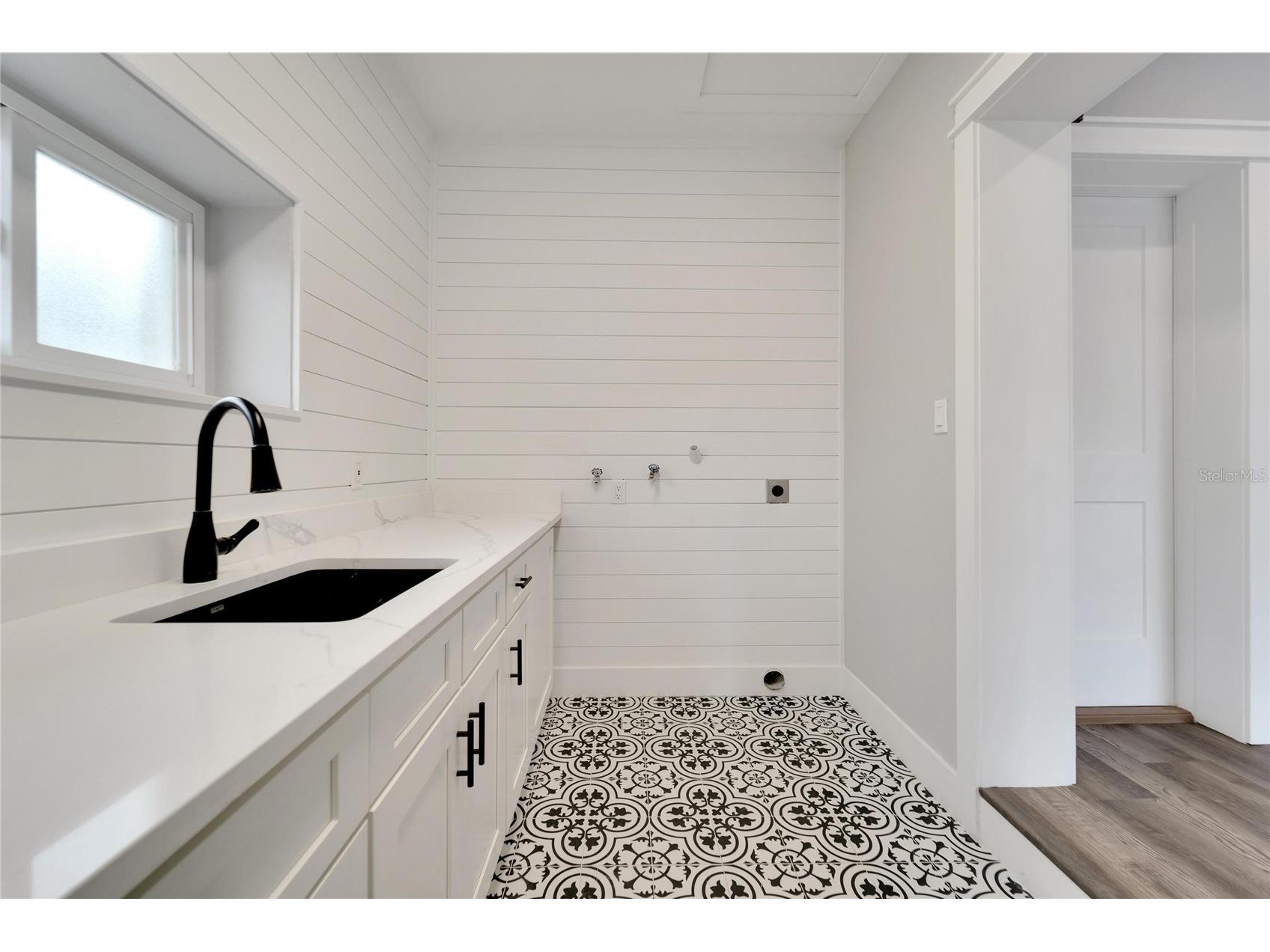 304 Orangewood Avenue Clearwater FL 33755 TB8508805 image22