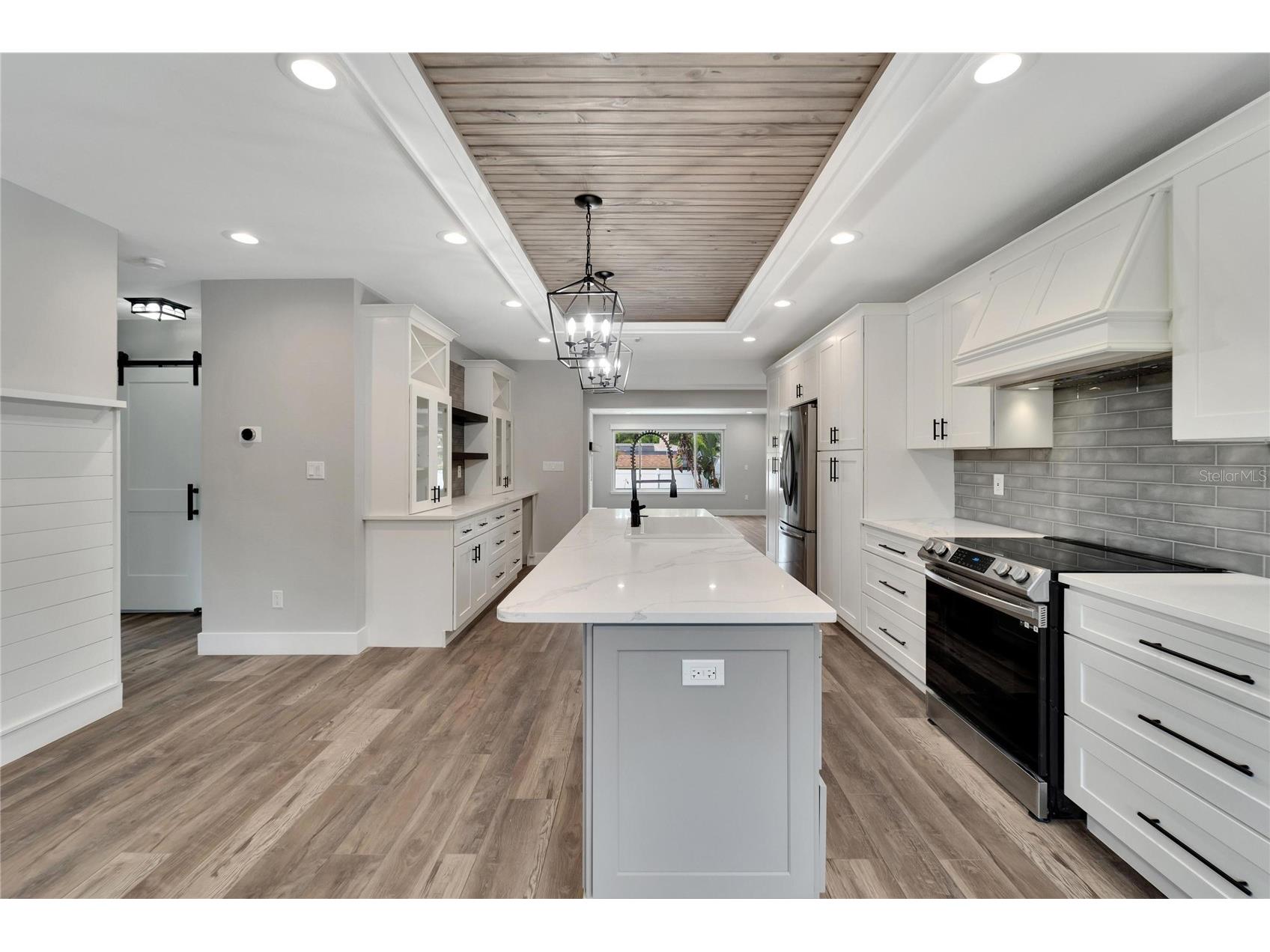 304 Orangewood Avenue Clearwater FL 33755 TB8508805 image24