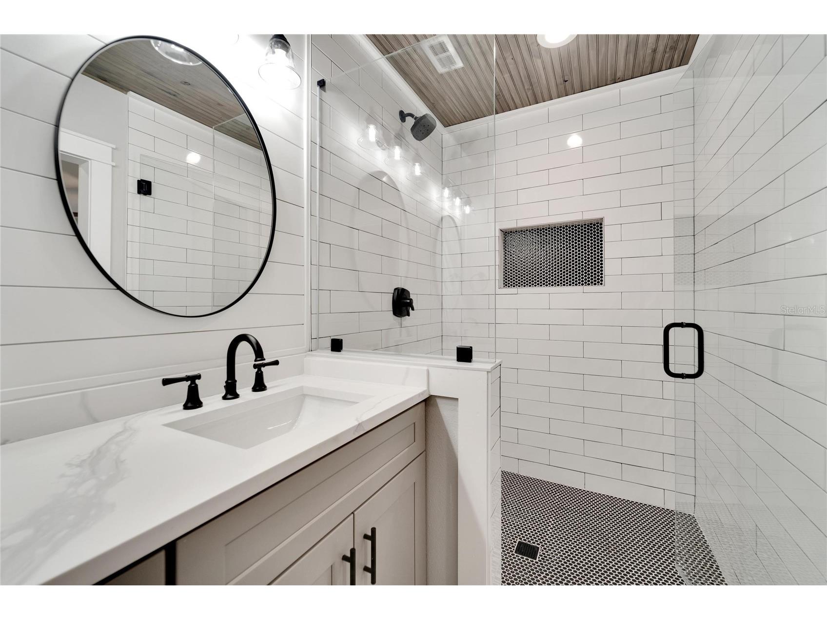 304 Orangewood Avenue Clearwater FL 33755 TB8508805 image37