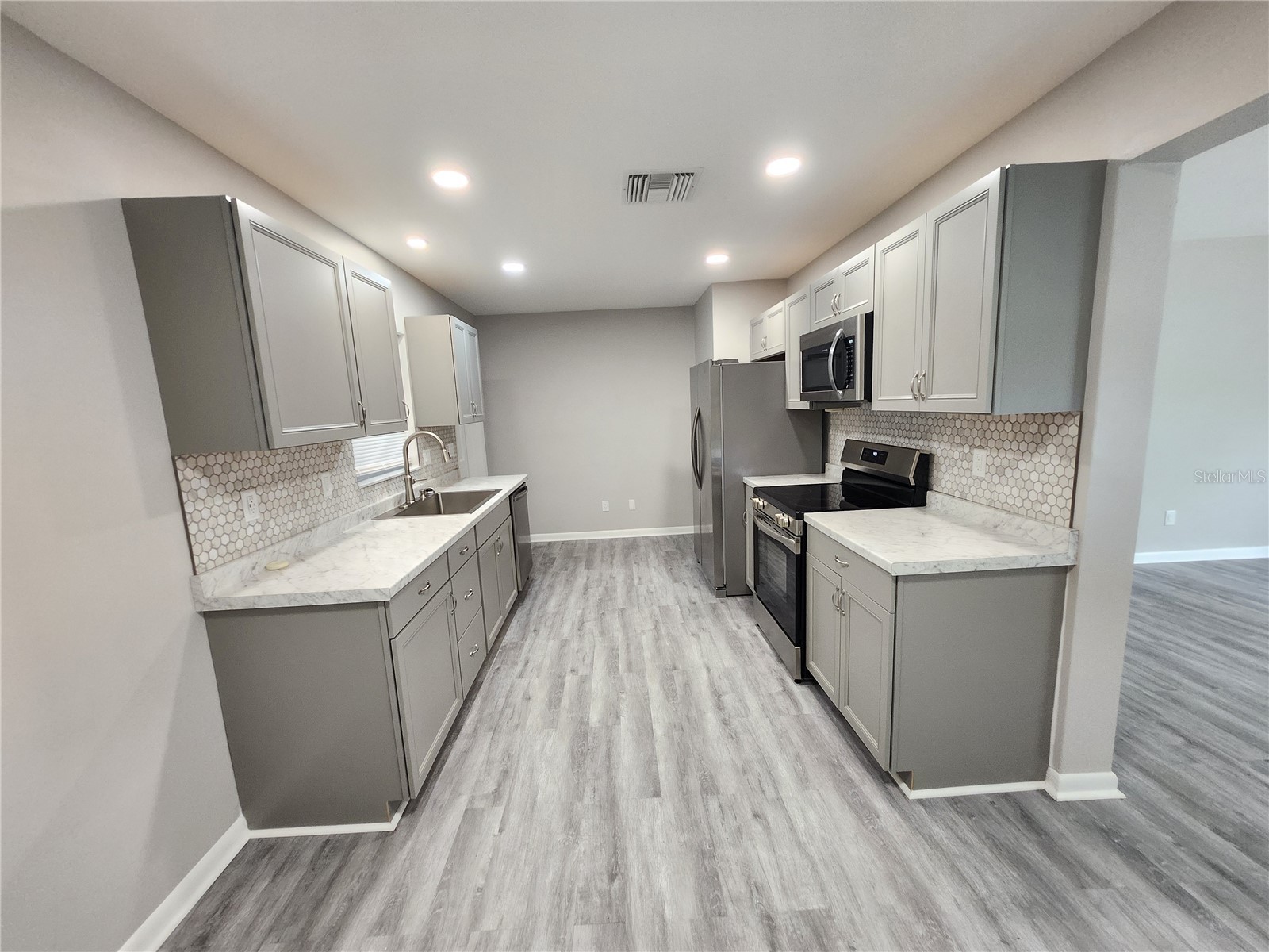 304 S Mercury Avenue Clearwater FL 33765 TB8523650 image6