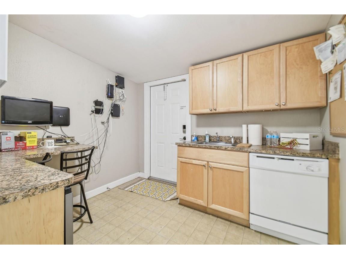 304 S Westland Avenue Tampa FL 33606 TB8336902 image26