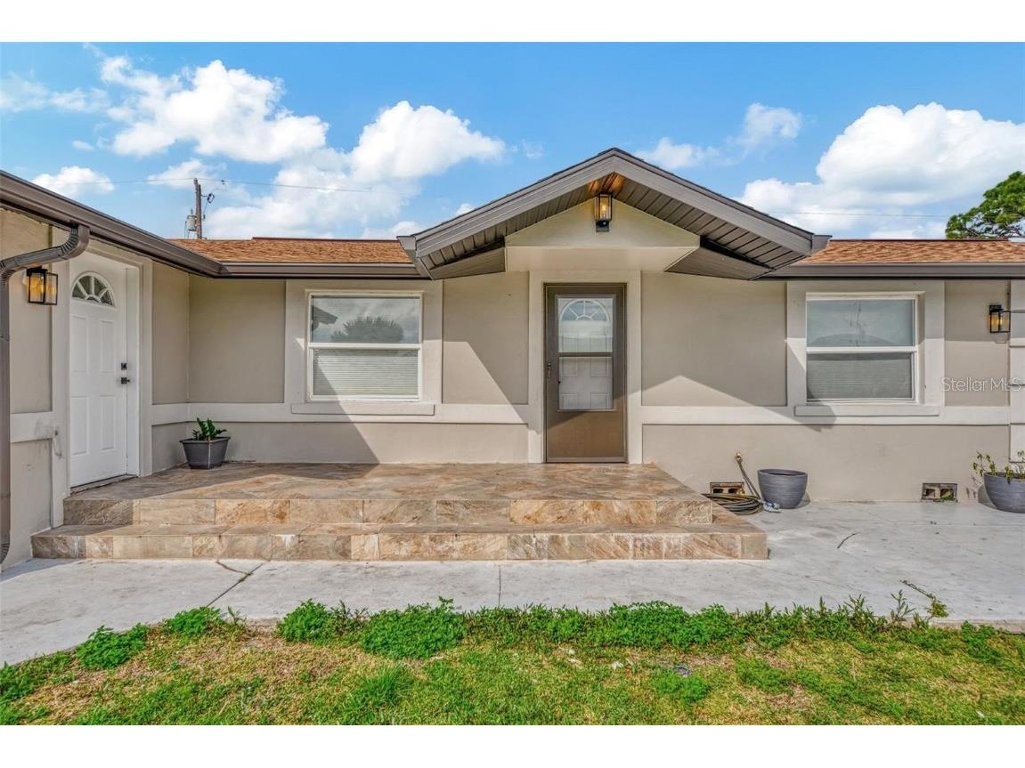 304 San Carlos Avenue North Port FL 34287 A4671964 image1