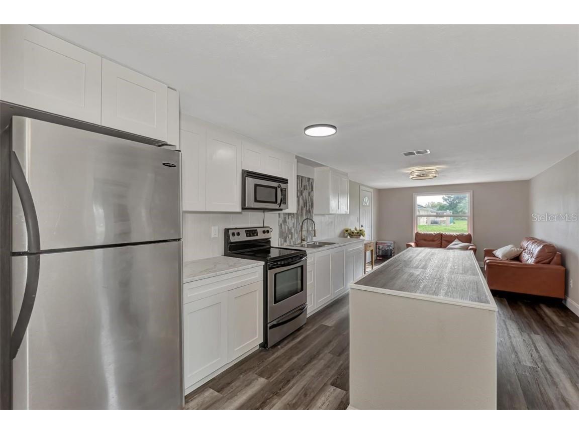 304 San Carlos Avenue North Port FL 34287 A4671964 image9