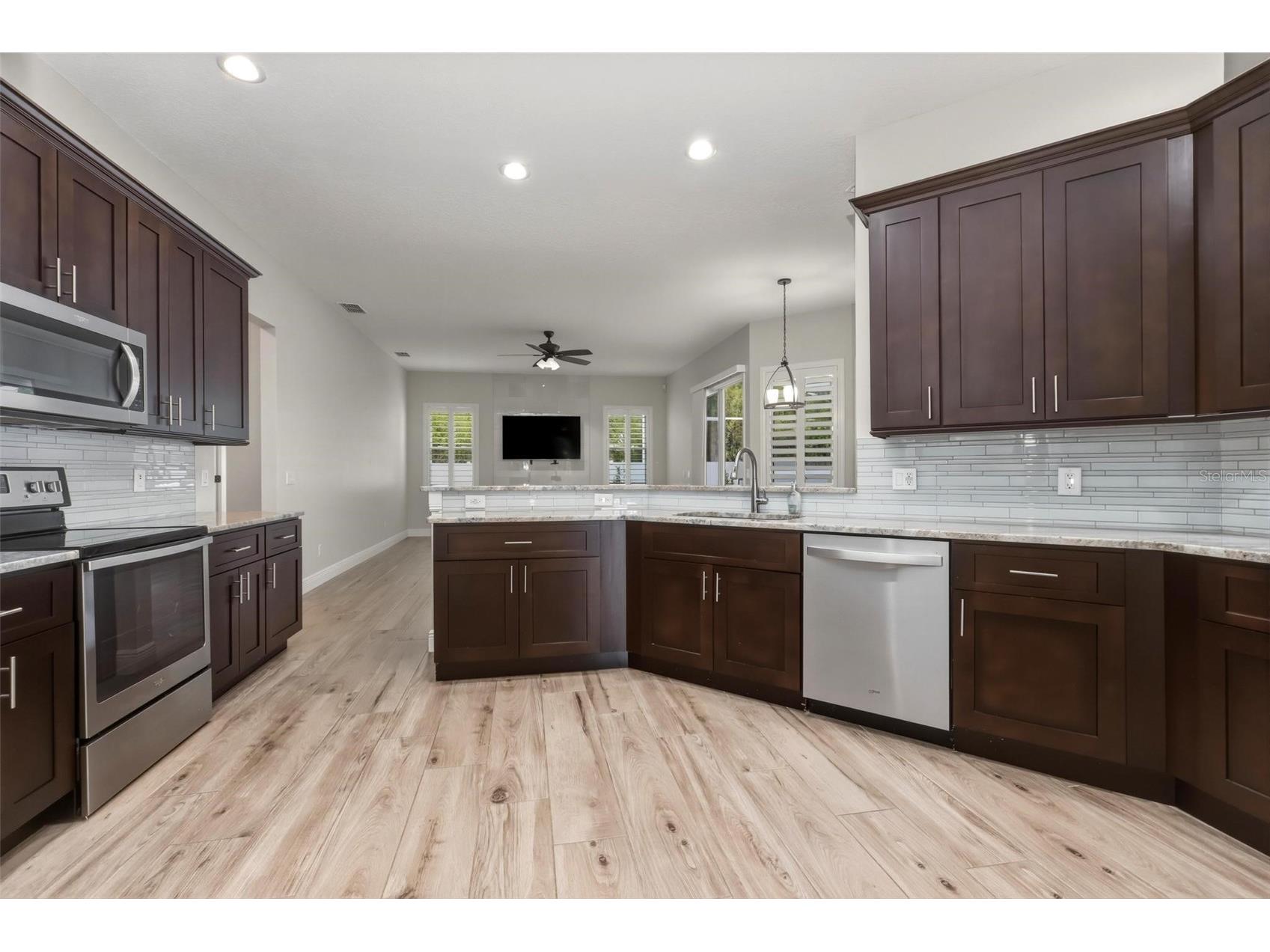 304 Still Forest Terrace Sanford FL 32771 V4948948 image18