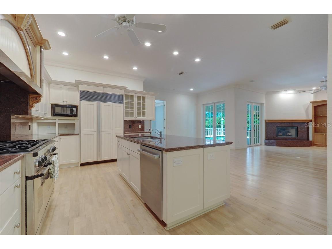 304 Tortuga Drive Nokomis FL 34275 N6140043 image8