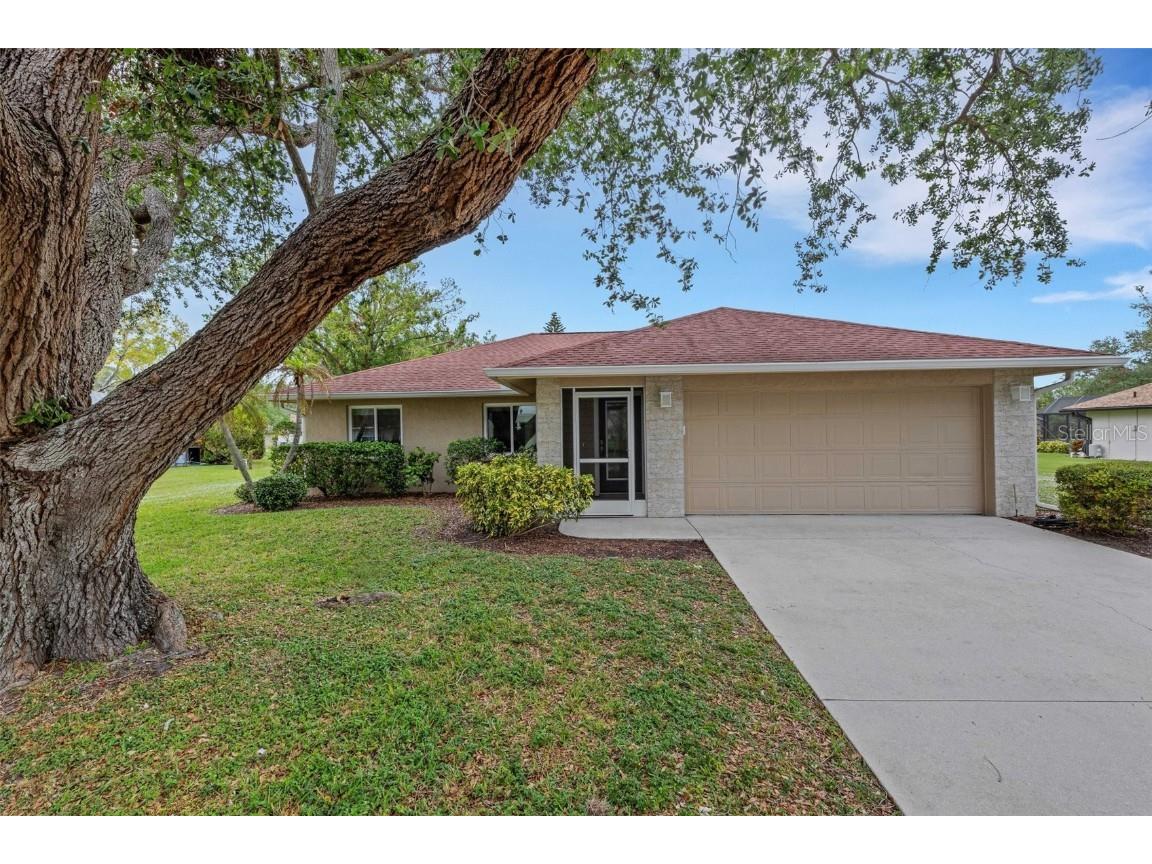 304 Woodingham Court Venice FL 34292 N6135444 image1