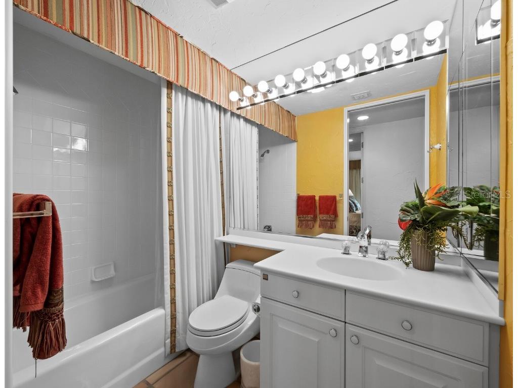 3040 Grand Bay Boulevard #234 Longboat Key FL 34228 - SARASOTA BAY A4675109 image25