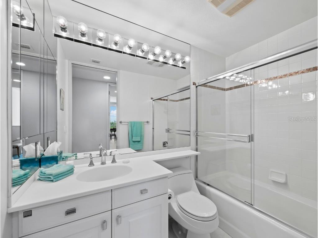 3040 Grand Bay Boulevard #243 Longboat Key FL 34228 - SARASOTA BAY A4667443 image31