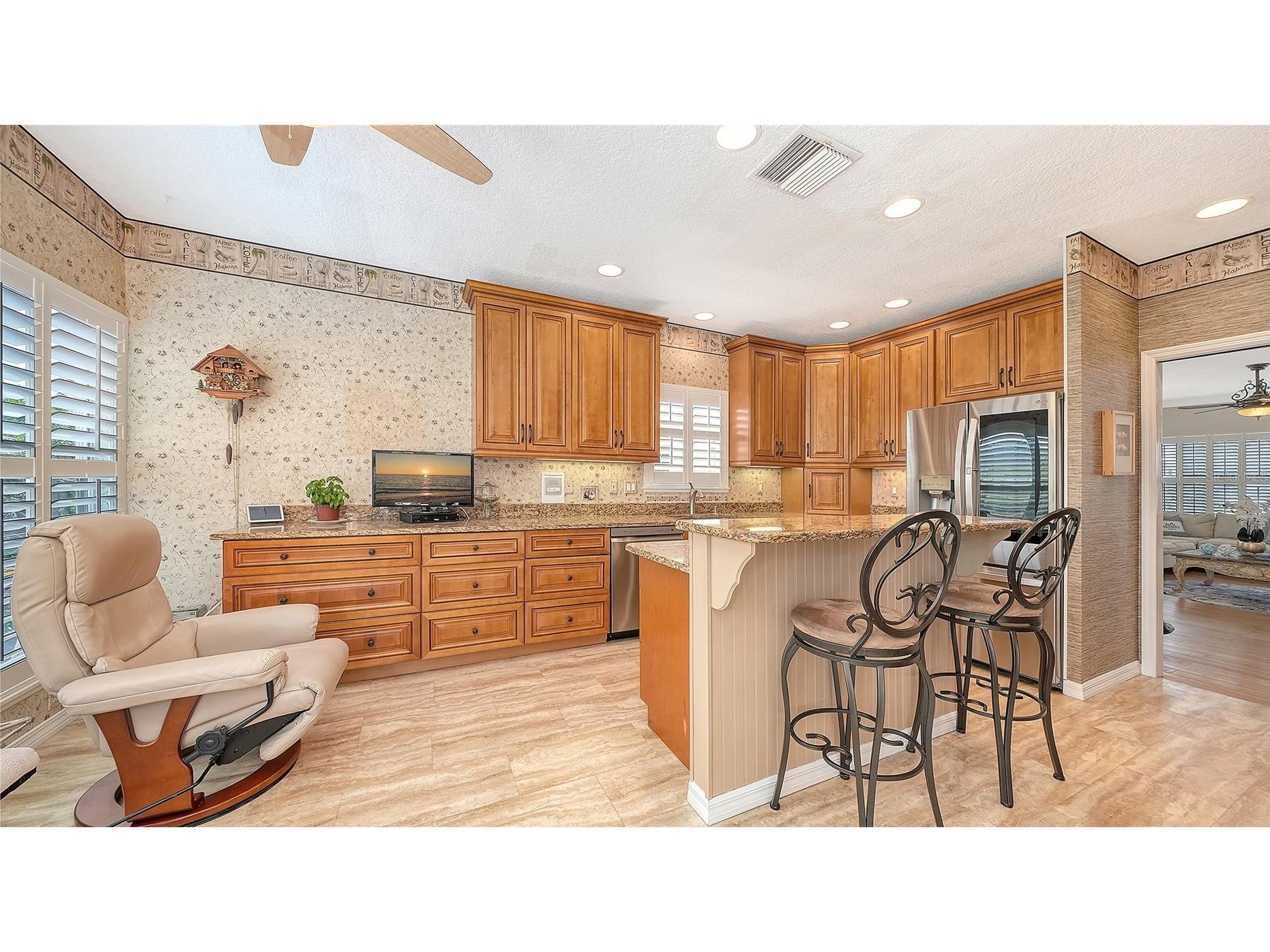 3040 Gulf Of Mexico Drive #3 Longboat Key FL 34228 A4692587 image27