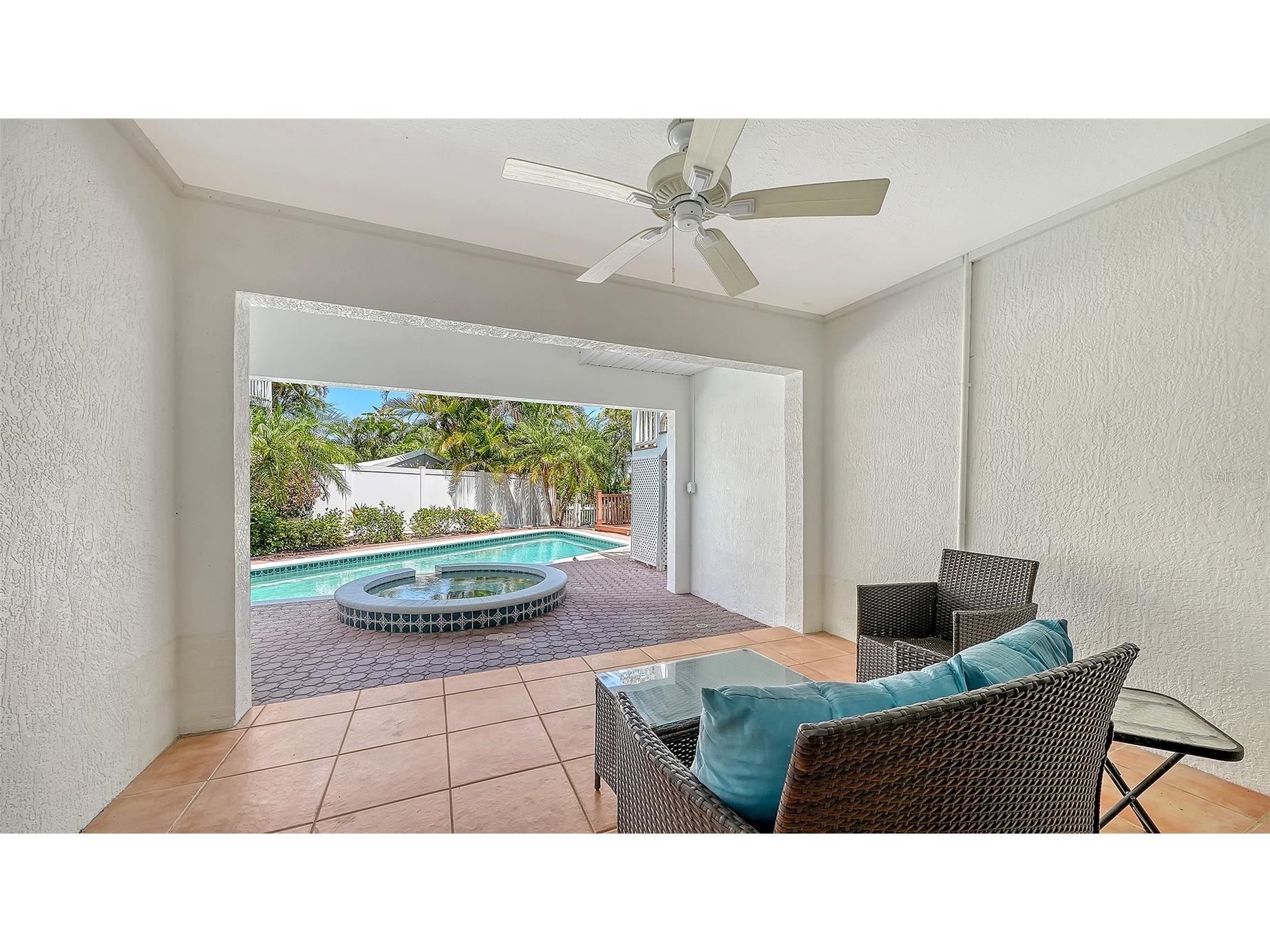 3040 Gulf Of Mexico Drive #3 Longboat Key FL 34228 A4692587 image62