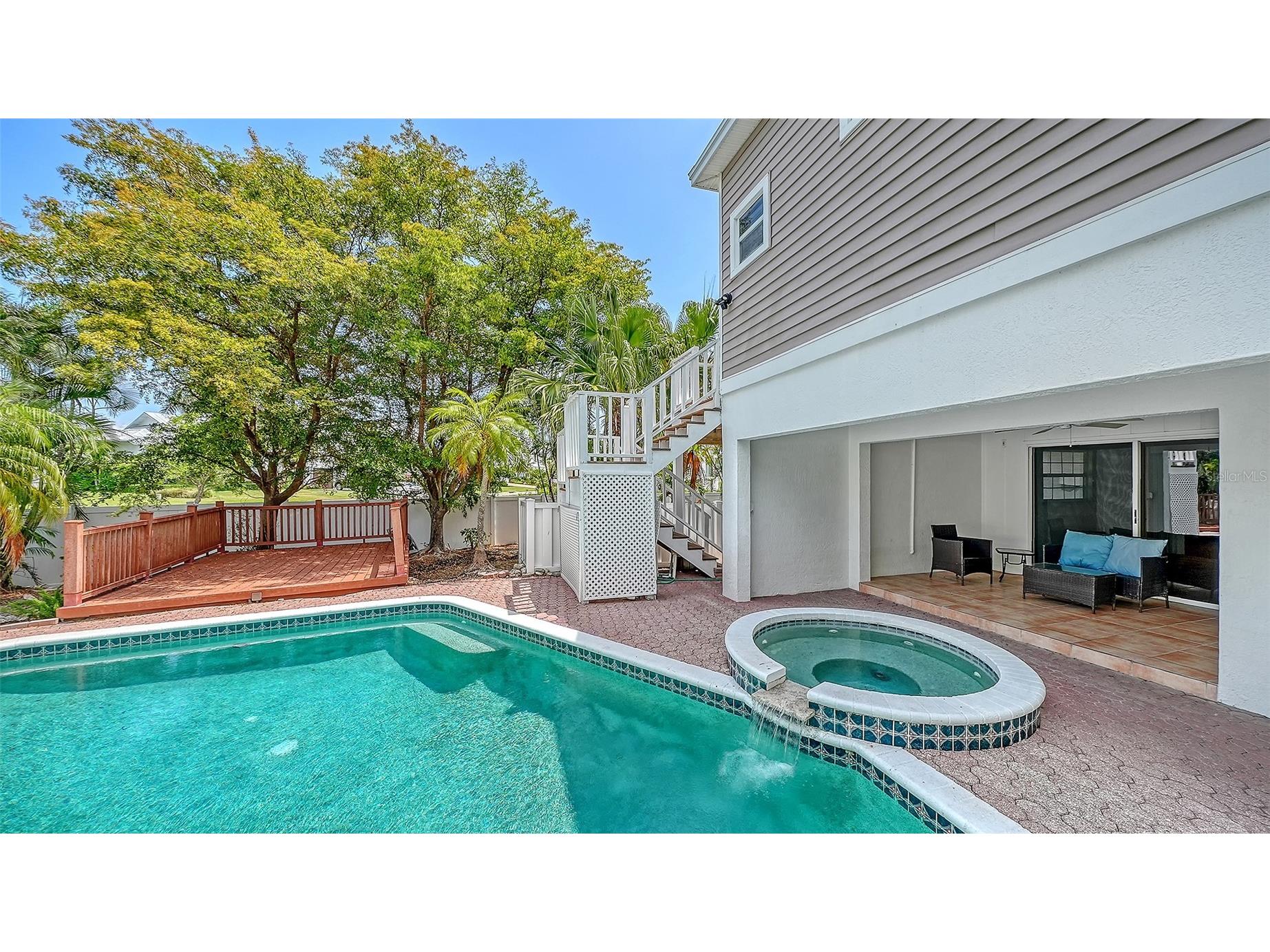 3040 Gulf Of Mexico Drive #3 Longboat Key FL 34228 A4692587 image8