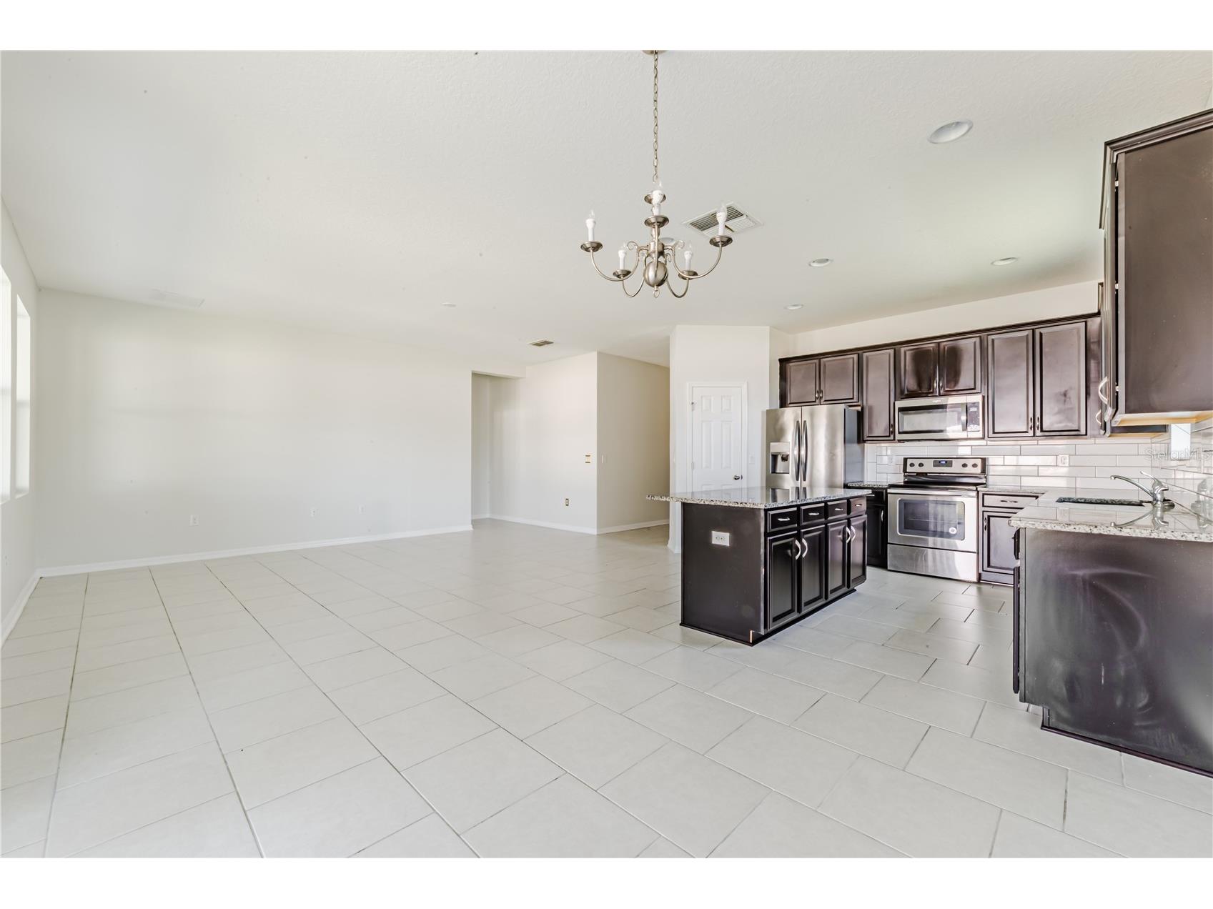 3040 Sanderling Street Haines City FL 33844 P4938745 image16
