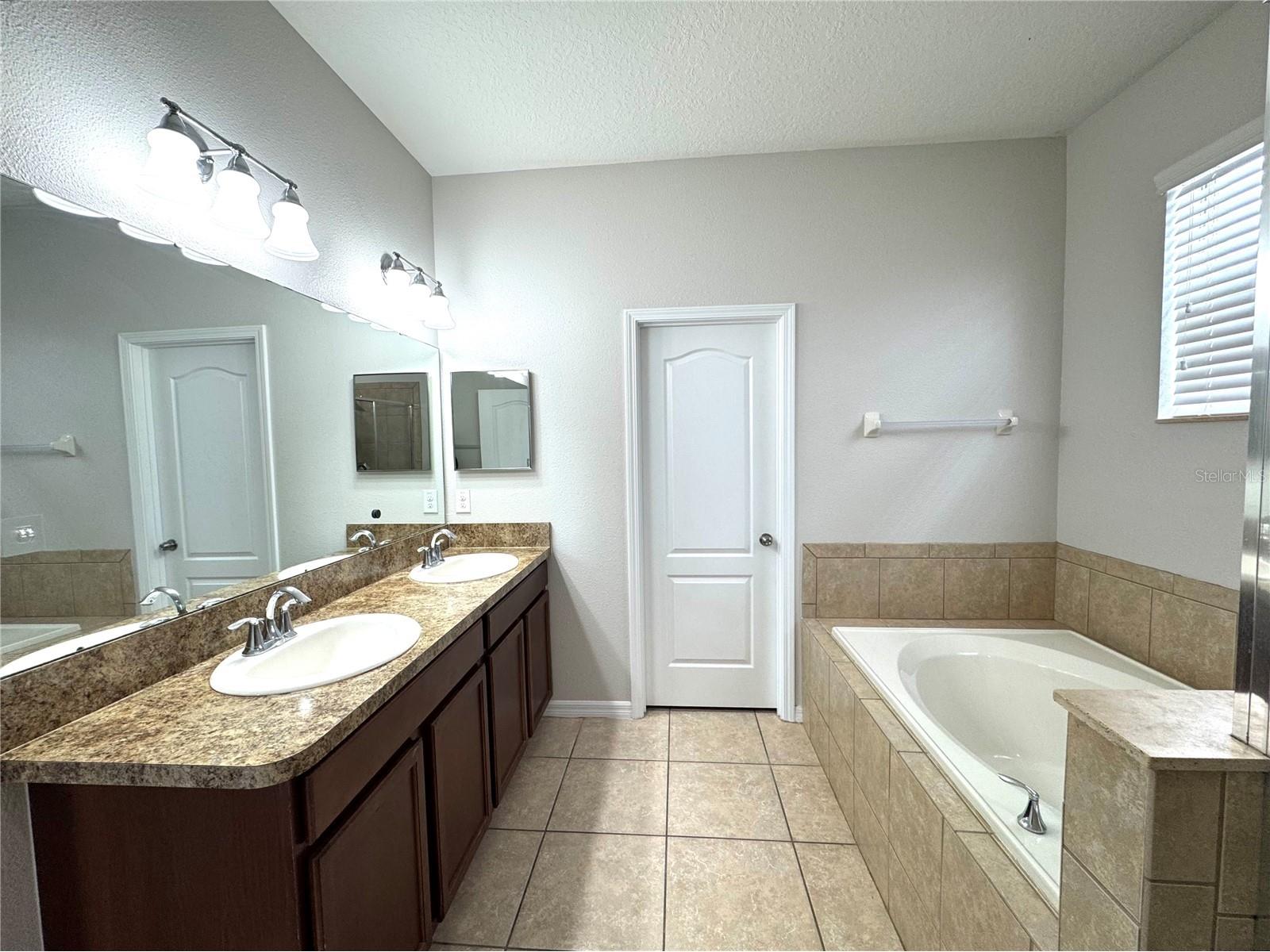 3040 Youngford Street Orlando FL 32824 O6381530 image15