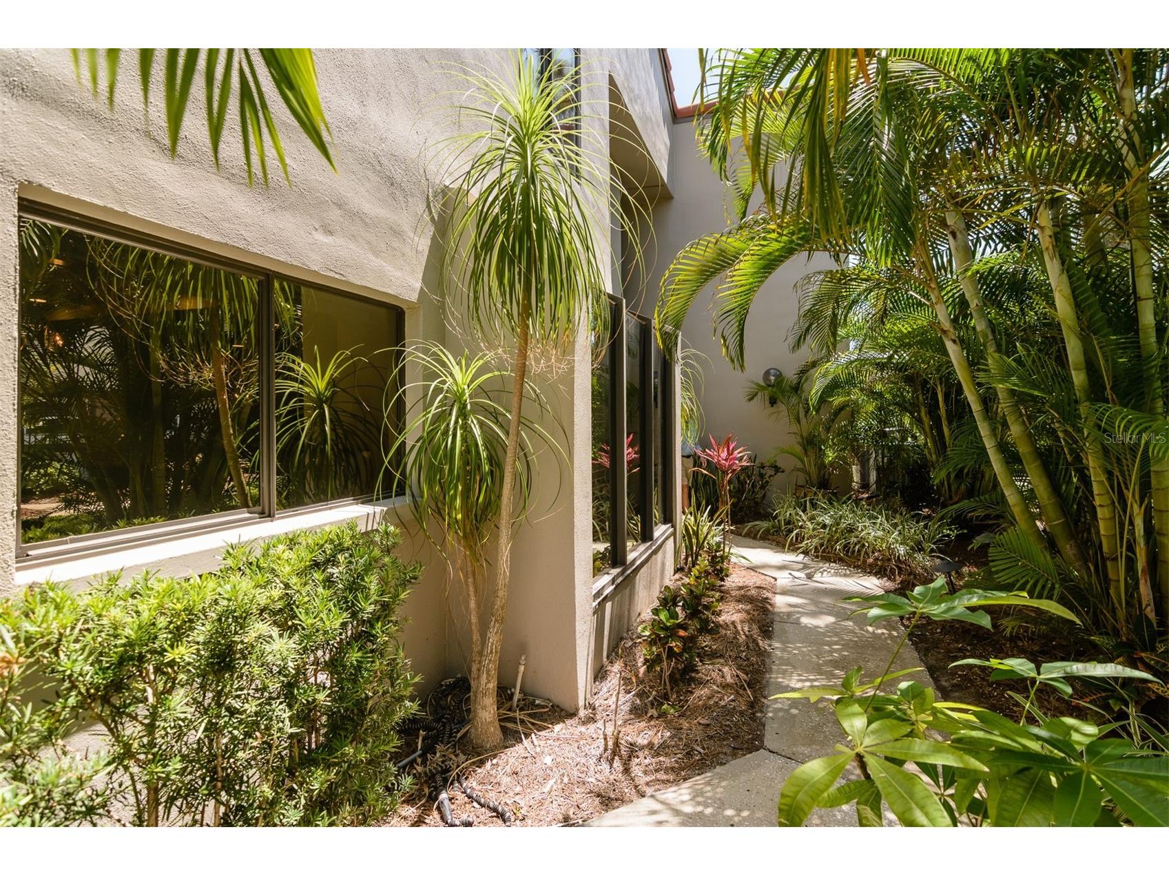 3041 Braeloch Circle E Clearwater FL 33761 TB8511257 image3