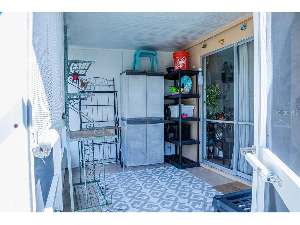 3041 Club Circle Lake Wales FL 33898 - WALK IN THE WATER K4902922 image24