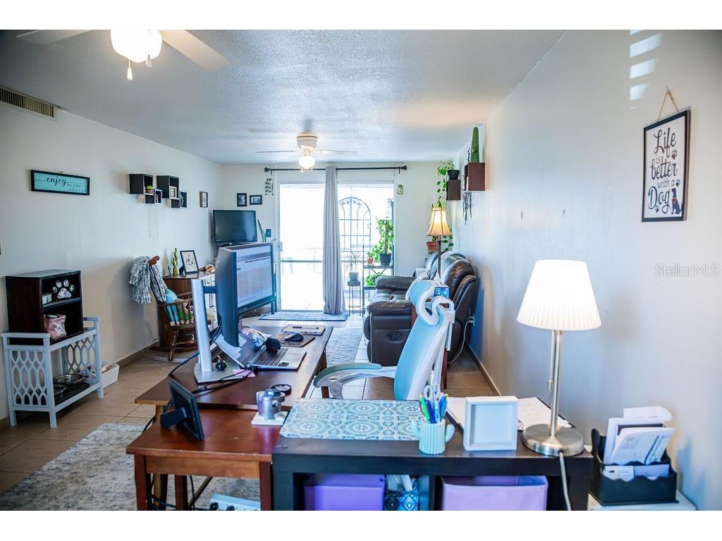 3041 Club Circle Lake Wales FL 33898 - WALK IN THE WATER K4902922 image5