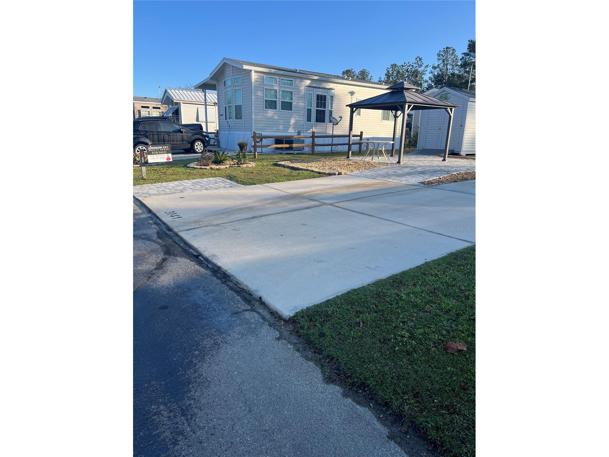 3041 NE 104th Avenue Silver Springs FL 34488 - OCKLAWAHA RIVER OM698422 image2