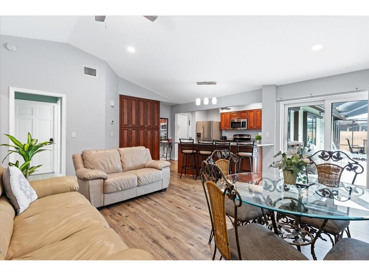 3041 Nocturne Road Venice FL 34293 A4696186 image12