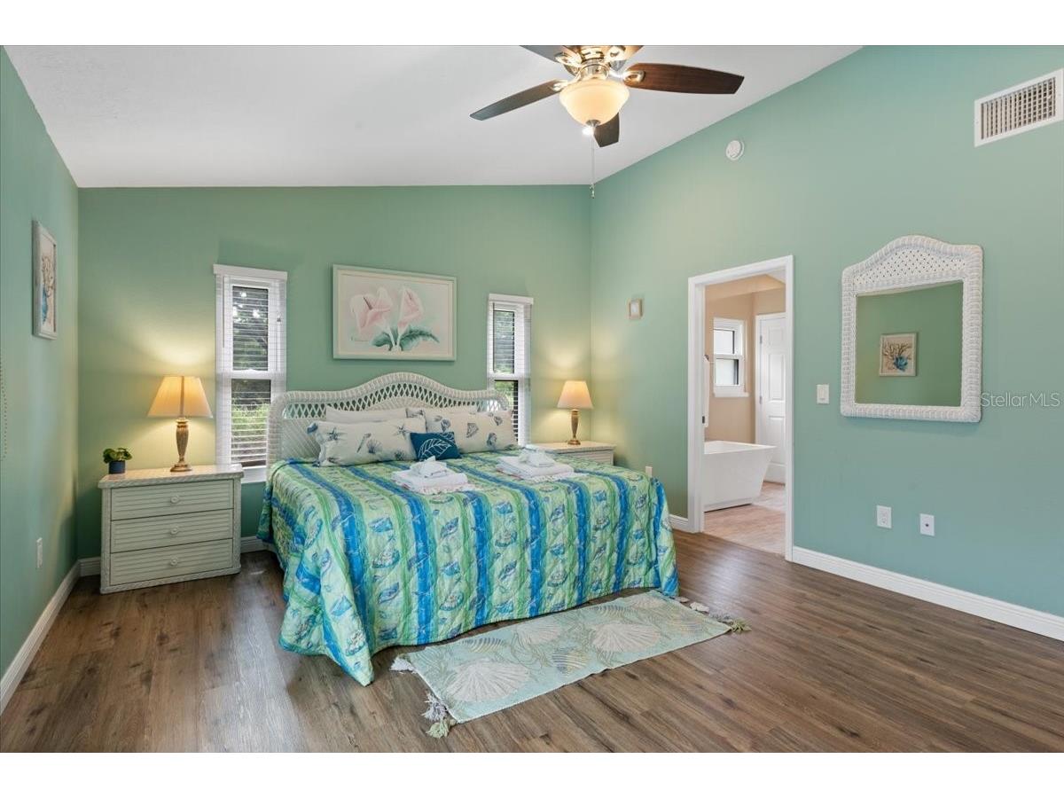 3041 Nocturne Road Venice FL 34293 A4696186 image14