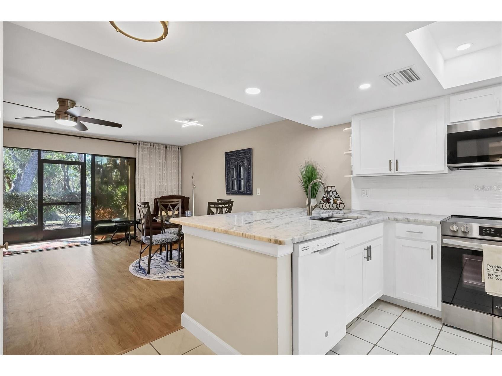 3041 Quail Hollow #27 Sarasota FL 34235 A4683616 image20