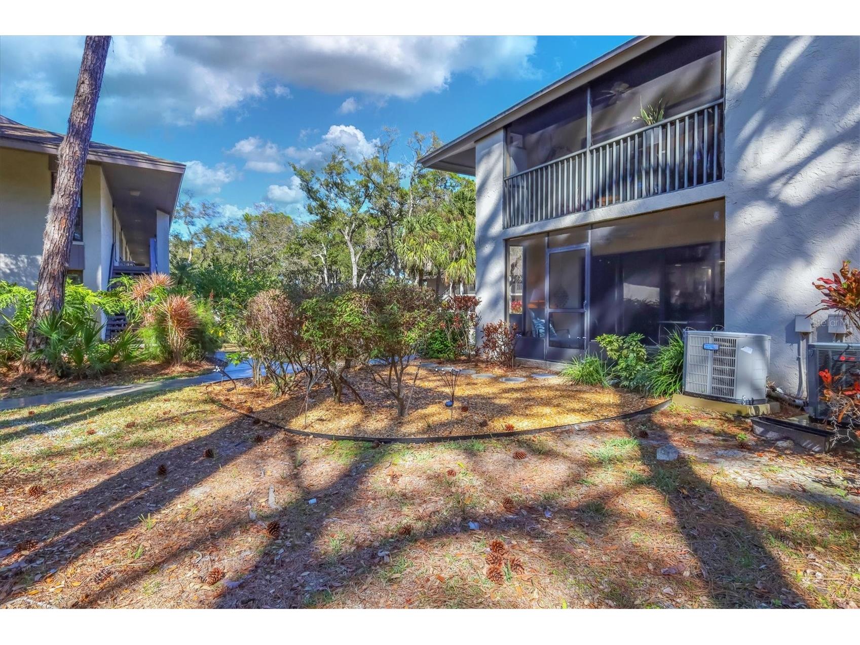 3041 Quail Hollow #27 Sarasota FL 34235 A4683616 image29