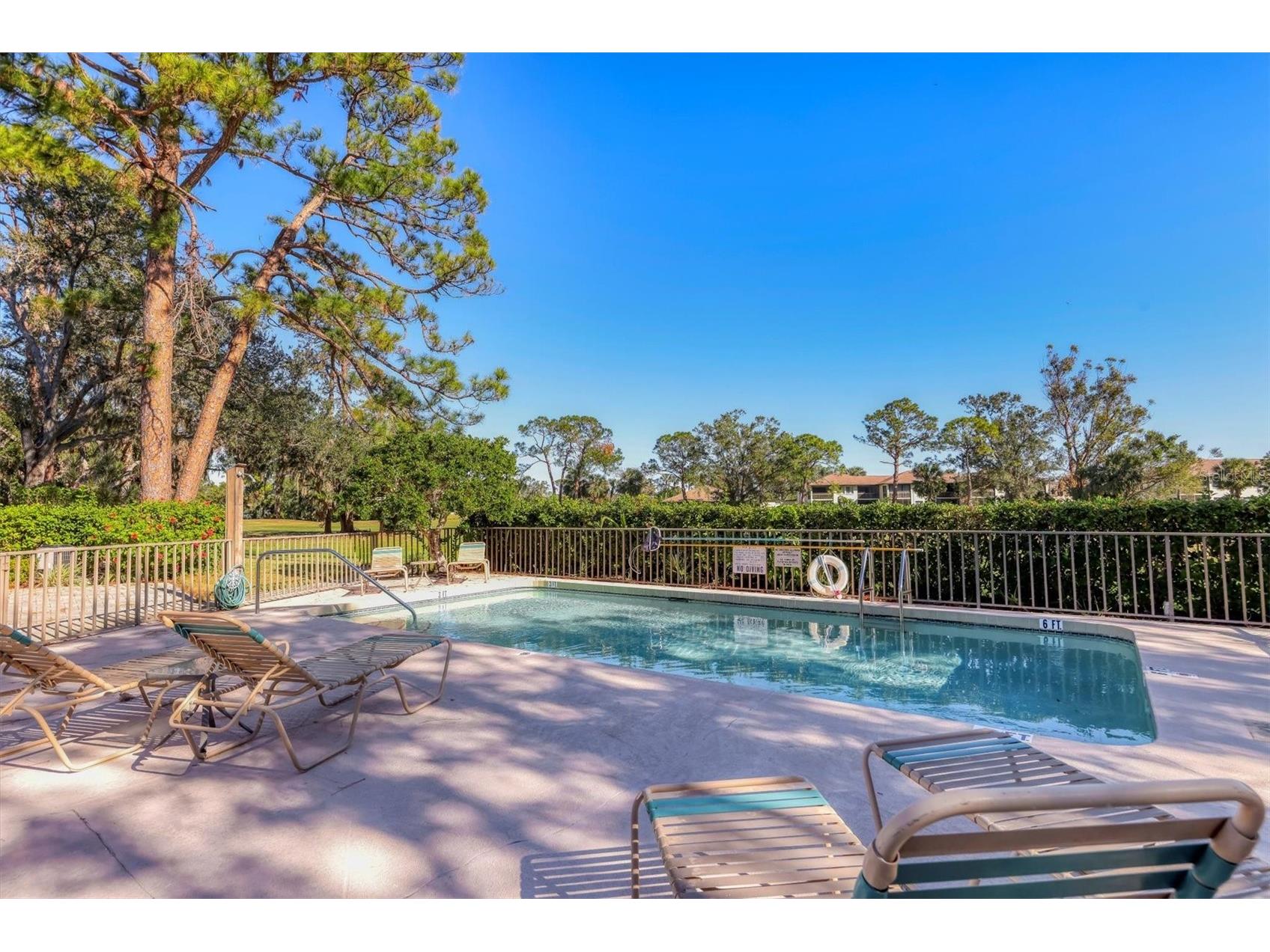 3041 Quail Hollow #27 Sarasota FL 34235 A4683616 image36