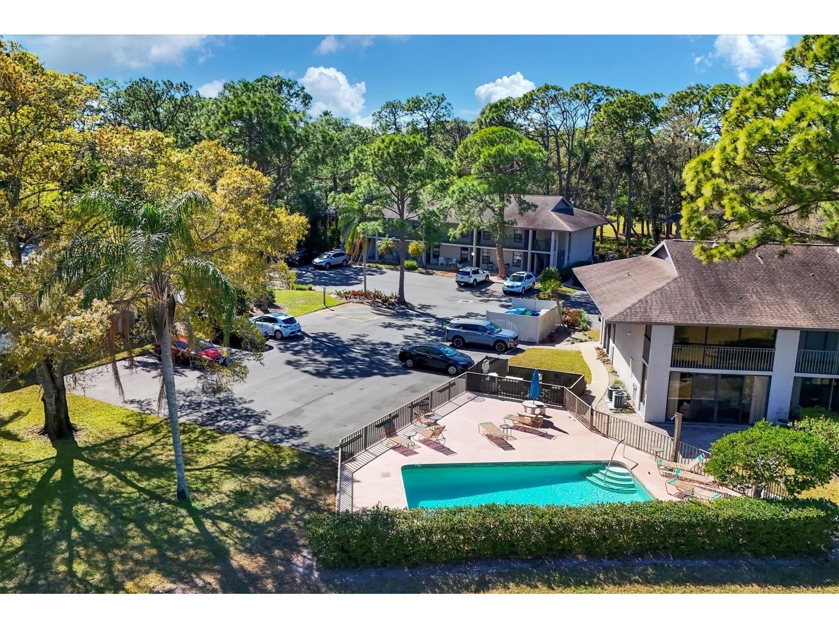 3041 Quail Hollow #27 Sarasota FL 34235 A4683616 image41