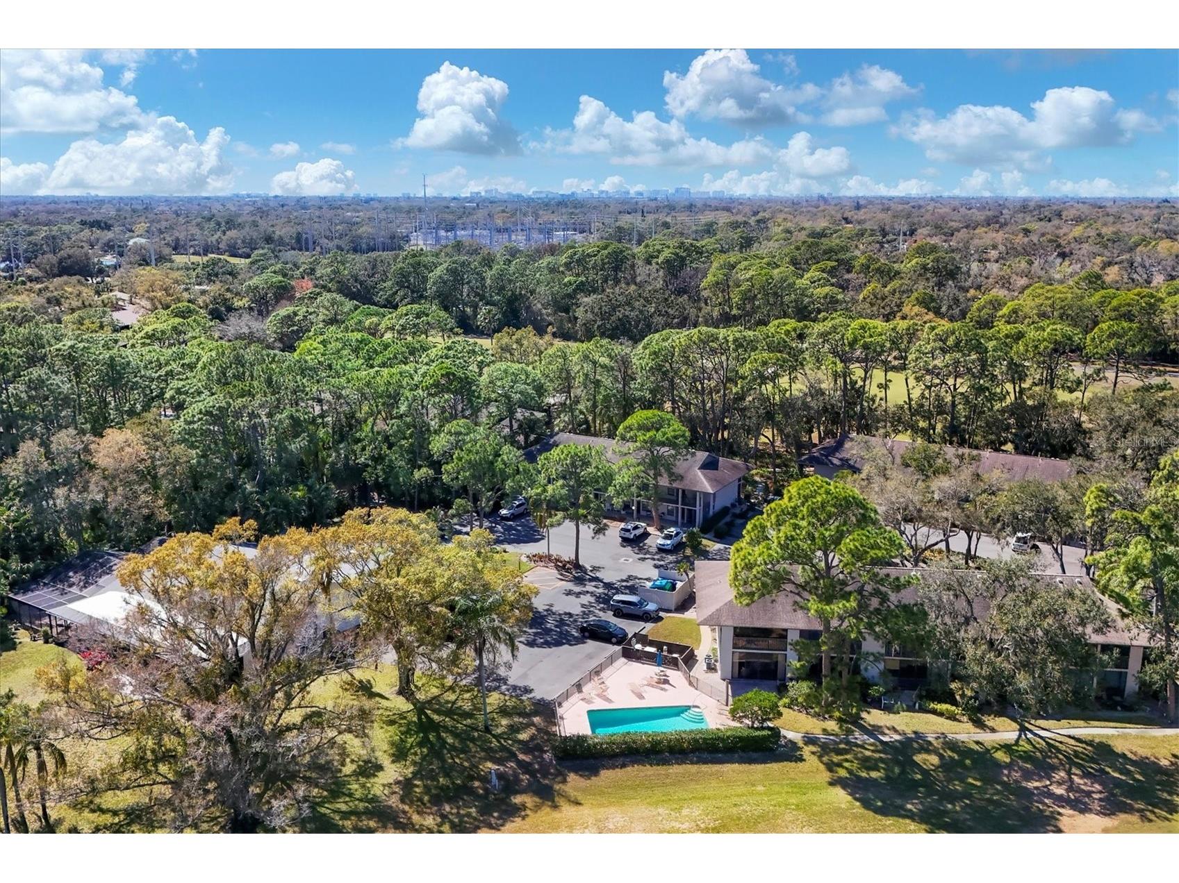 3041 Quail Hollow #27 Sarasota FL 34235 A4683616 image42